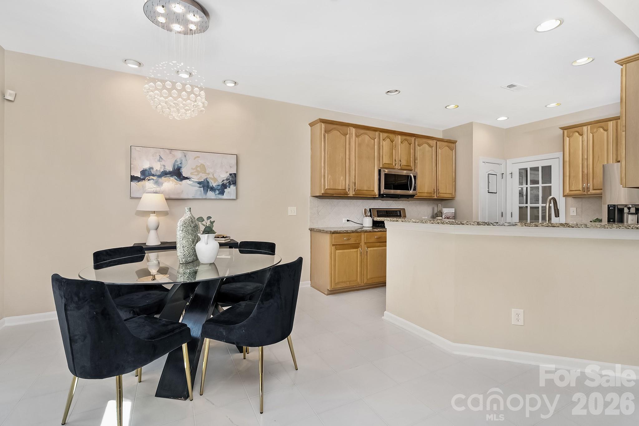 5110 Dragonfly Lane — Charlotte