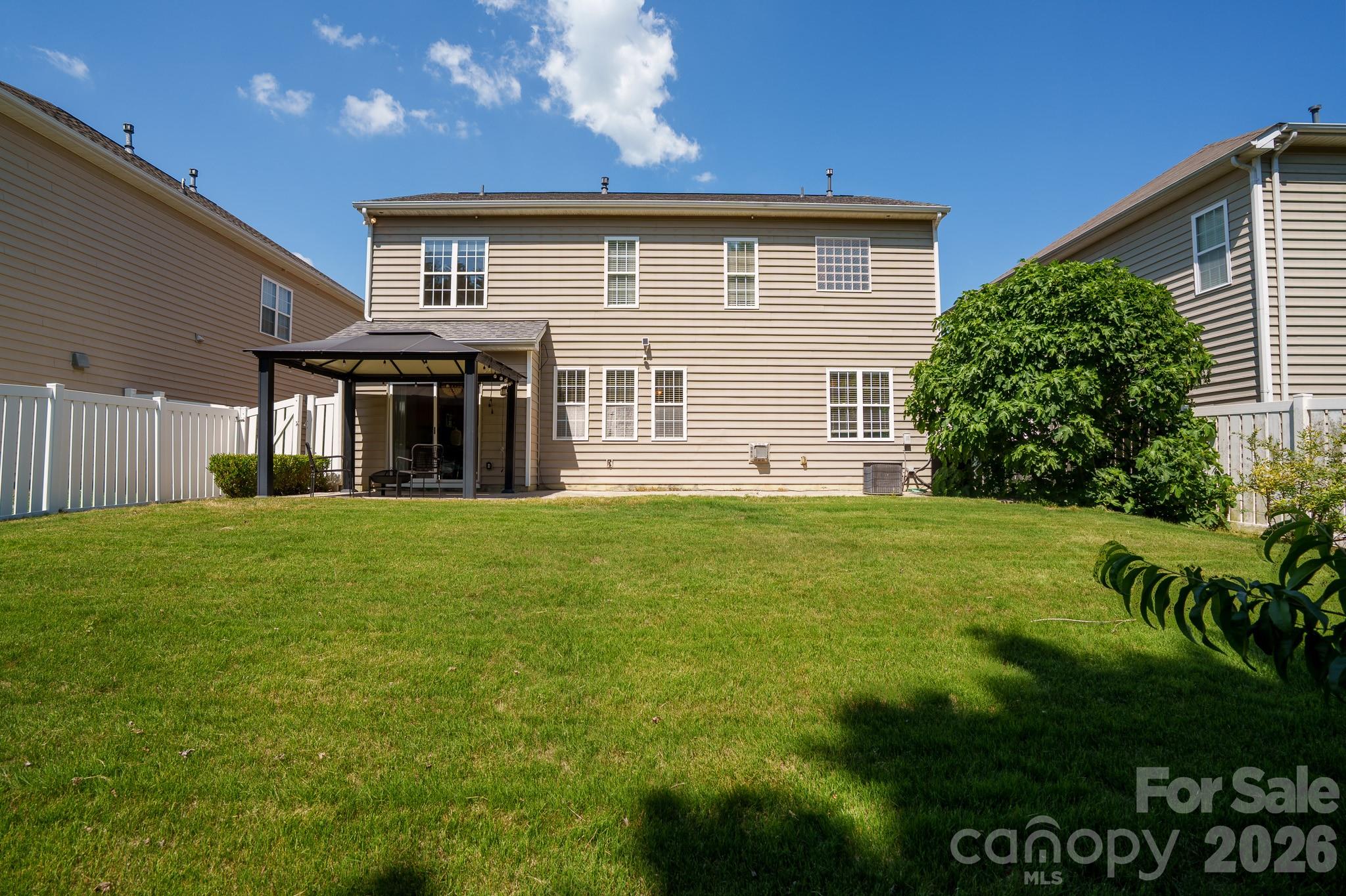 5110 Dragonfly Lane — Charlotte