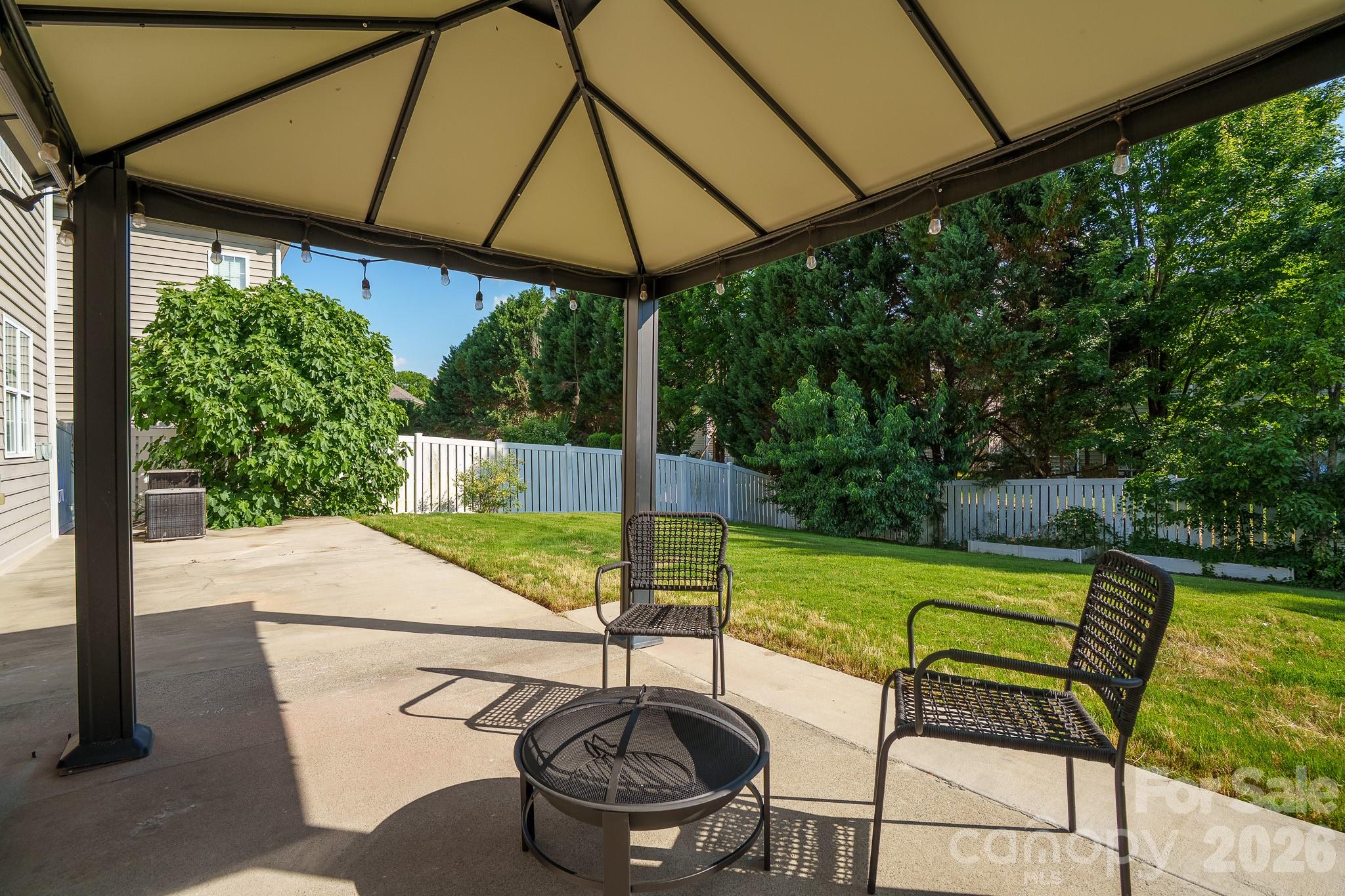 5110 Dragonfly Lane — Charlotte