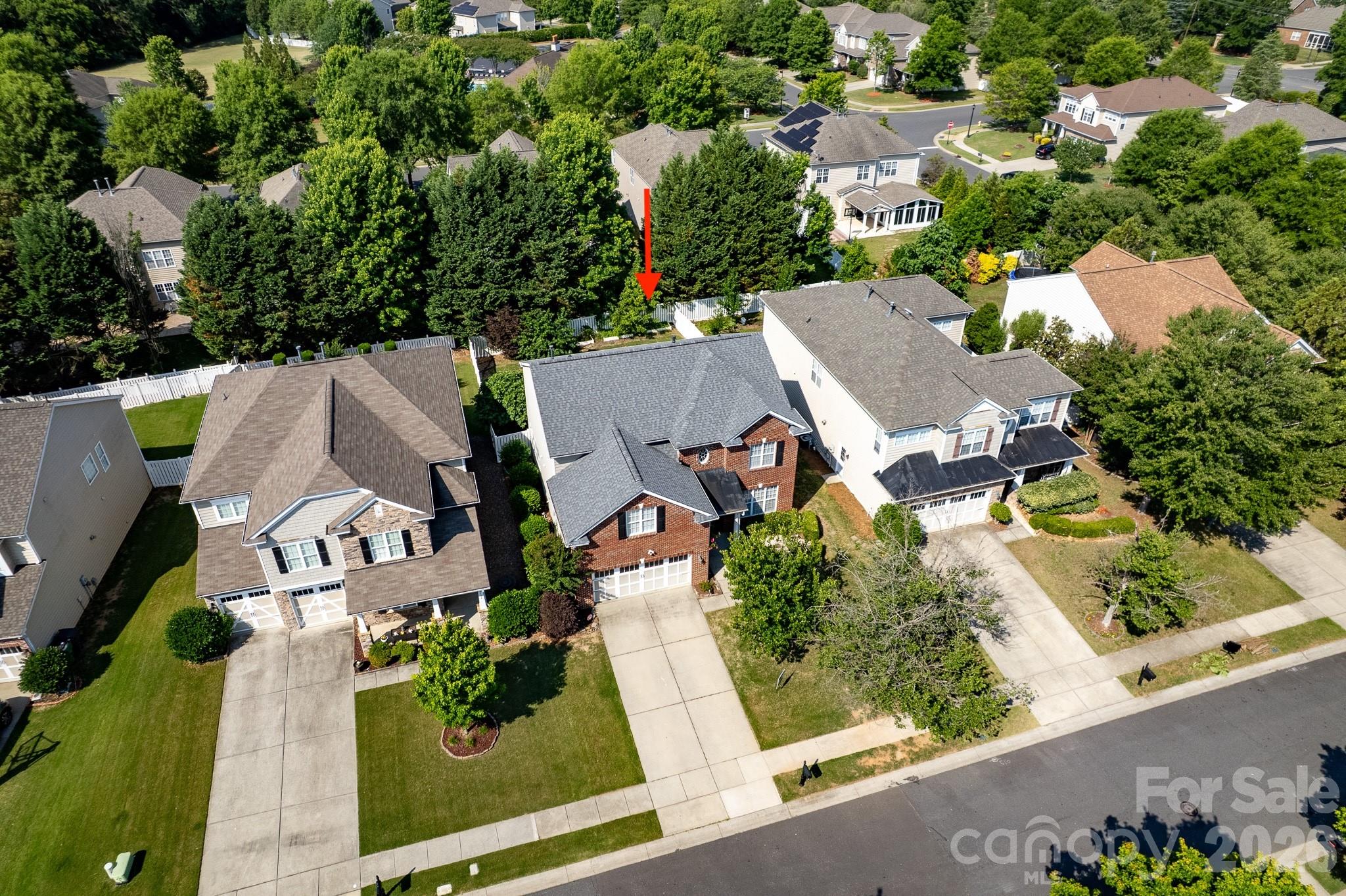 5110 Dragonfly Lane — Charlotte