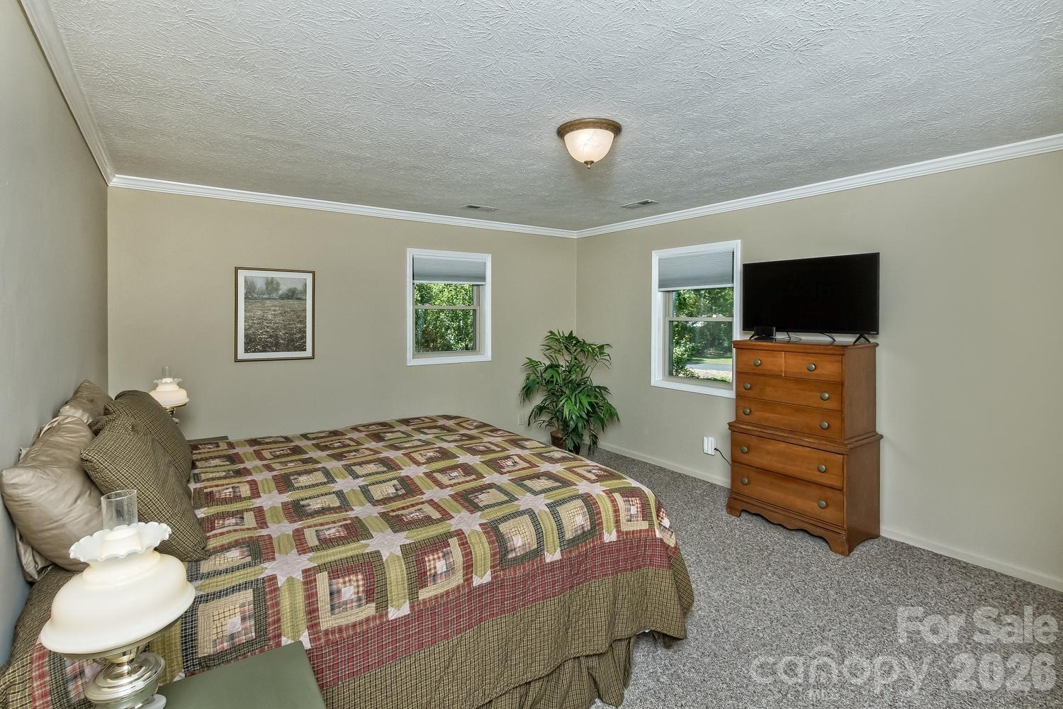 29 S Greenwood Forest Drive — Etowah