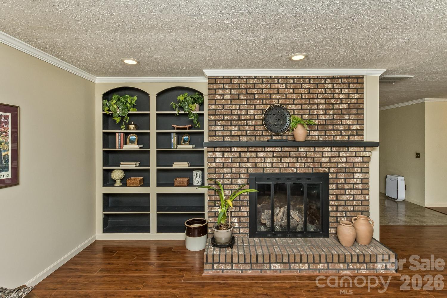 29 S Greenwood Forest Drive — Etowah