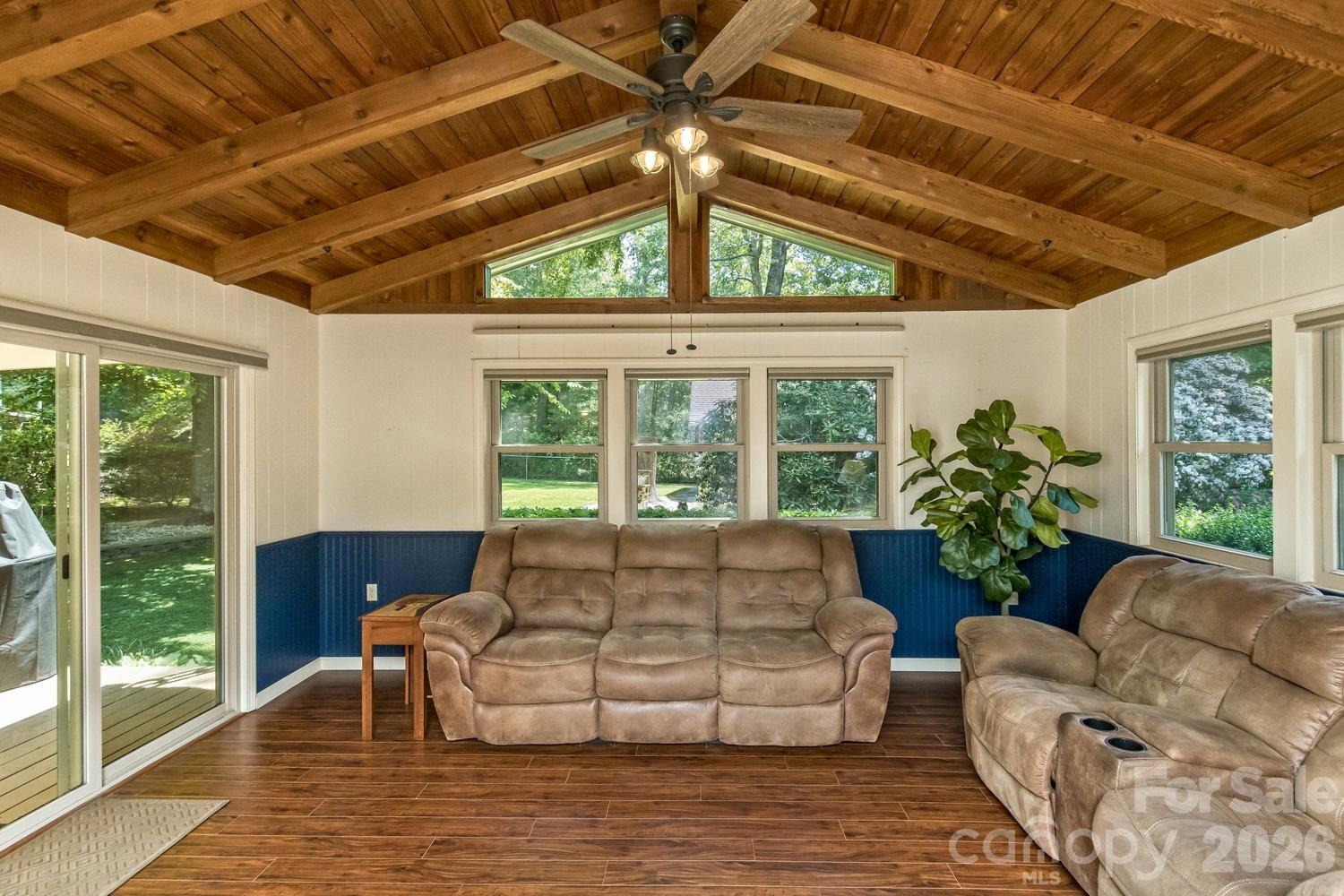 29 S Greenwood Forest Drive — Etowah