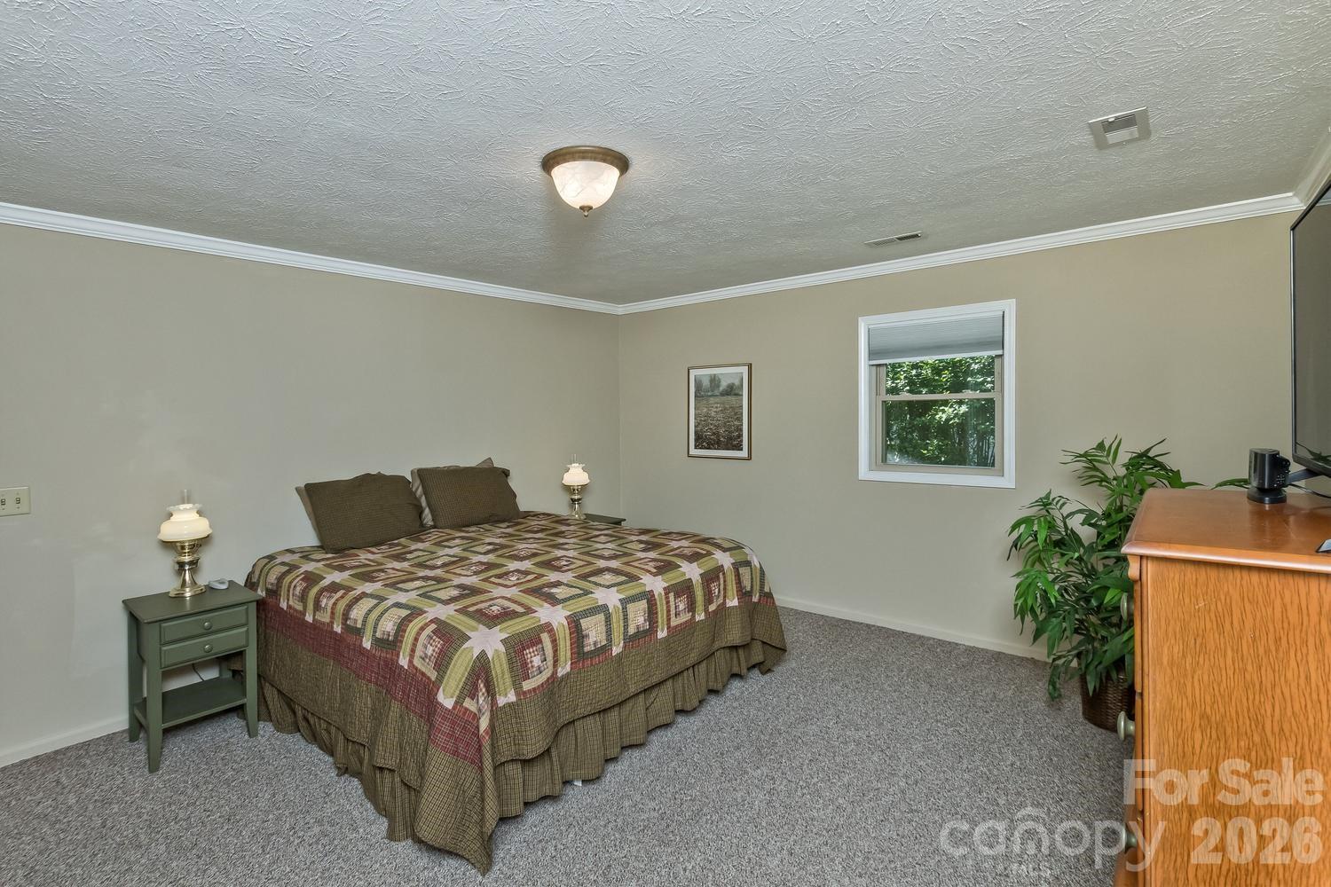 29 S Greenwood Forest Drive — Etowah