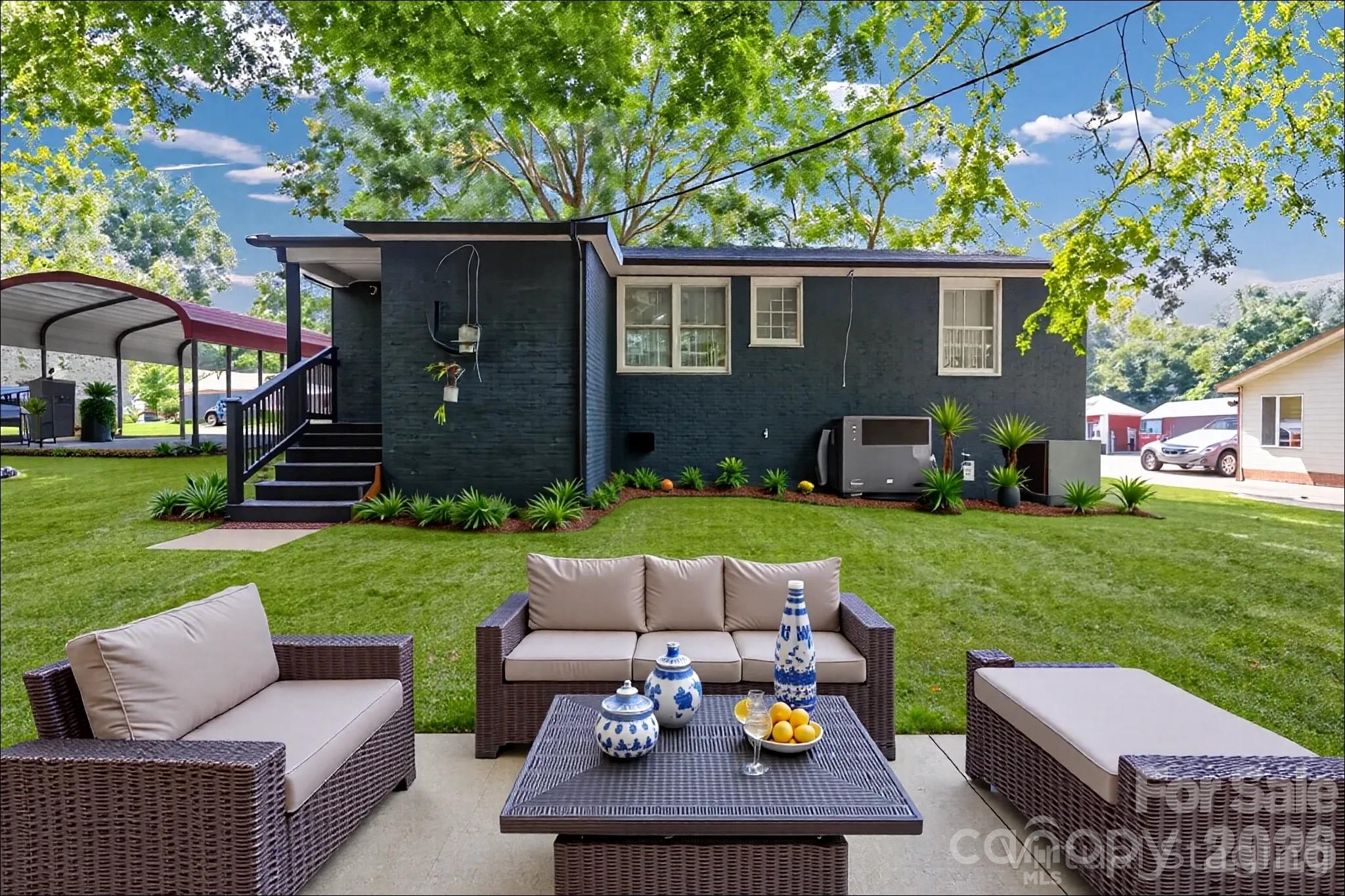 3637 Glenville Avenue — Charlotte