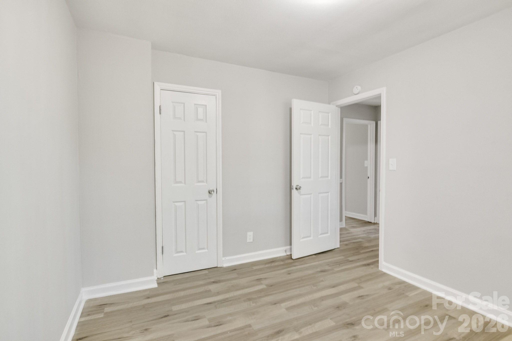 3637 Glenville Avenue — Charlotte