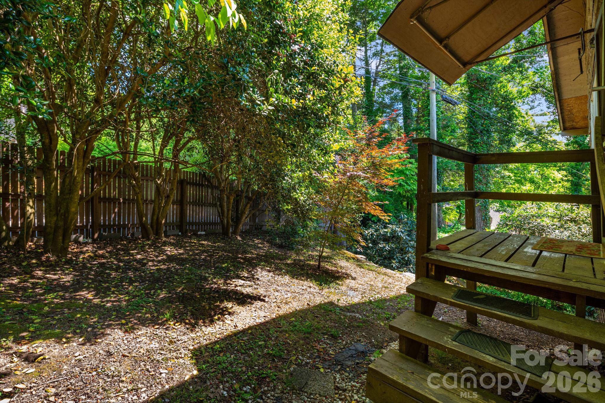 121 Ohara Circle — Hendersonville