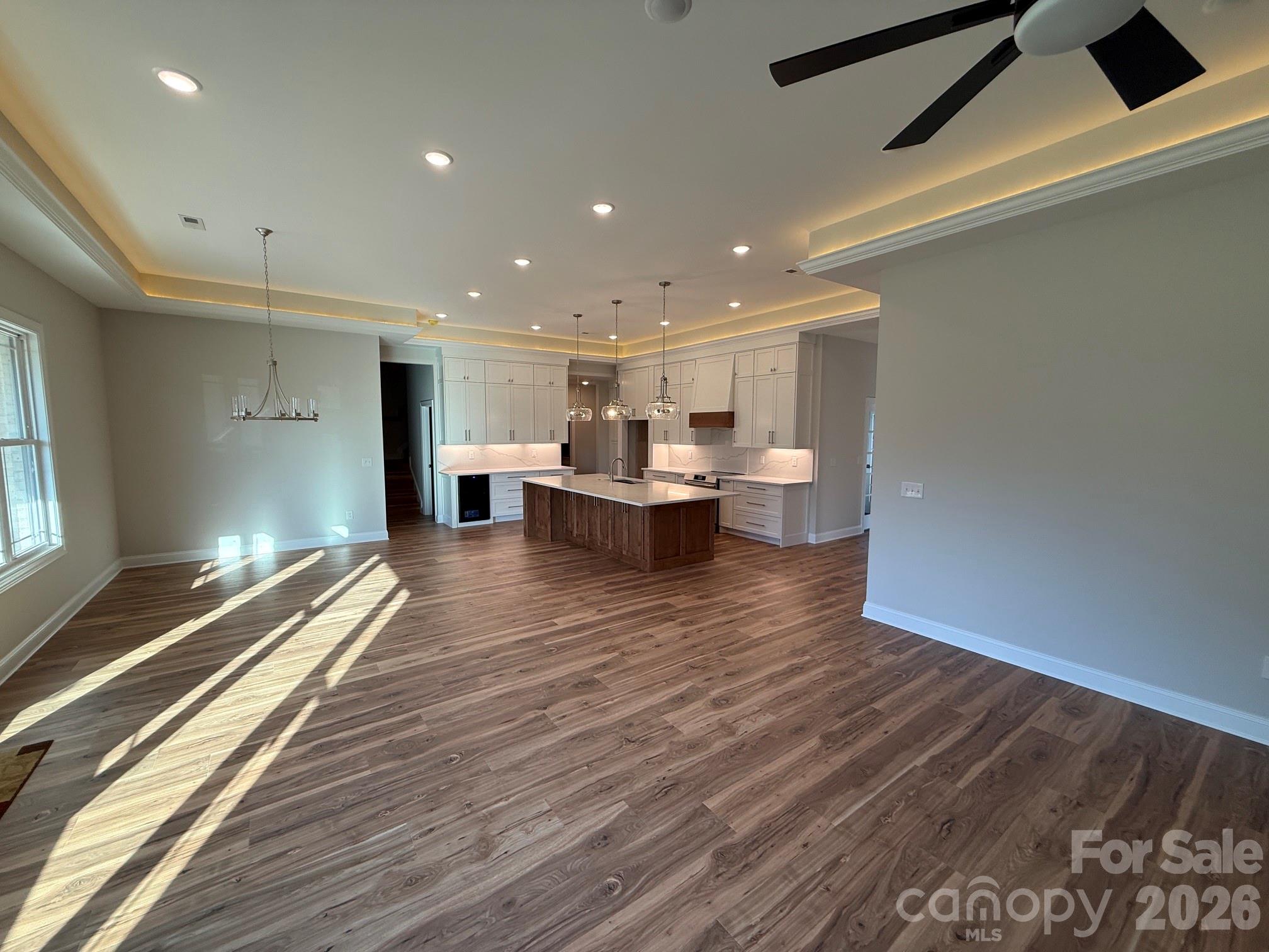 4559 Holly Circle NE — Conover