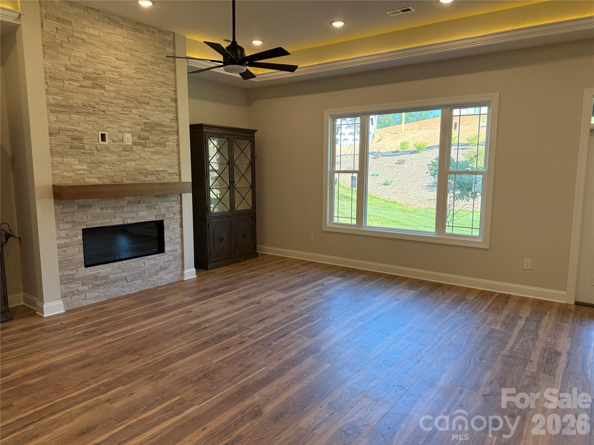 4559 Holly Circle NE — Conover