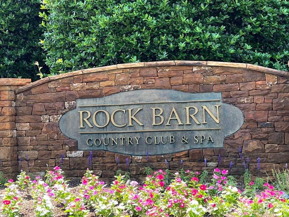 4559 Holly Circle NE — Conover