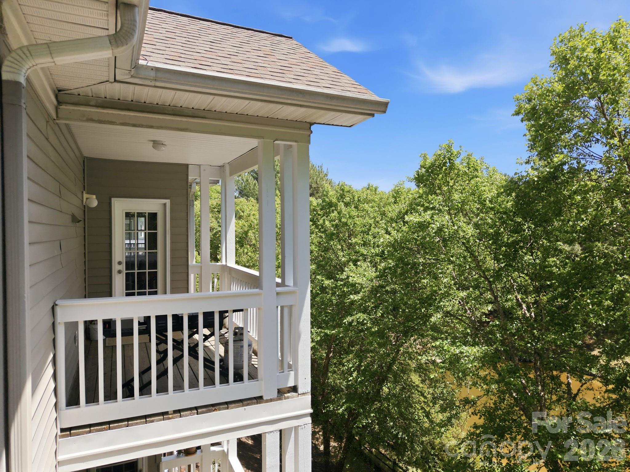 8942 Rosalyn Glen Road — Cornelius