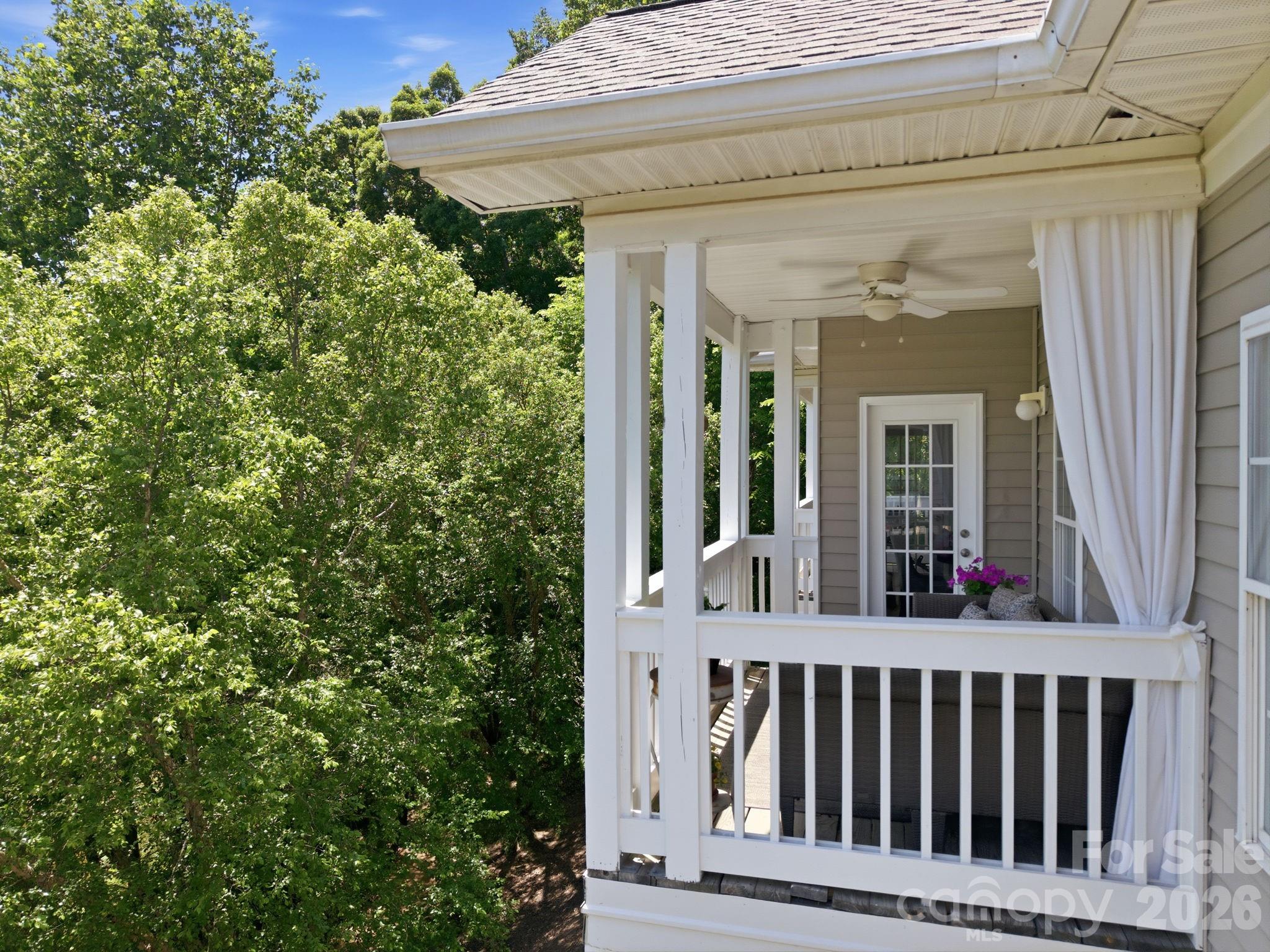 8942 Rosalyn Glen Road — Cornelius