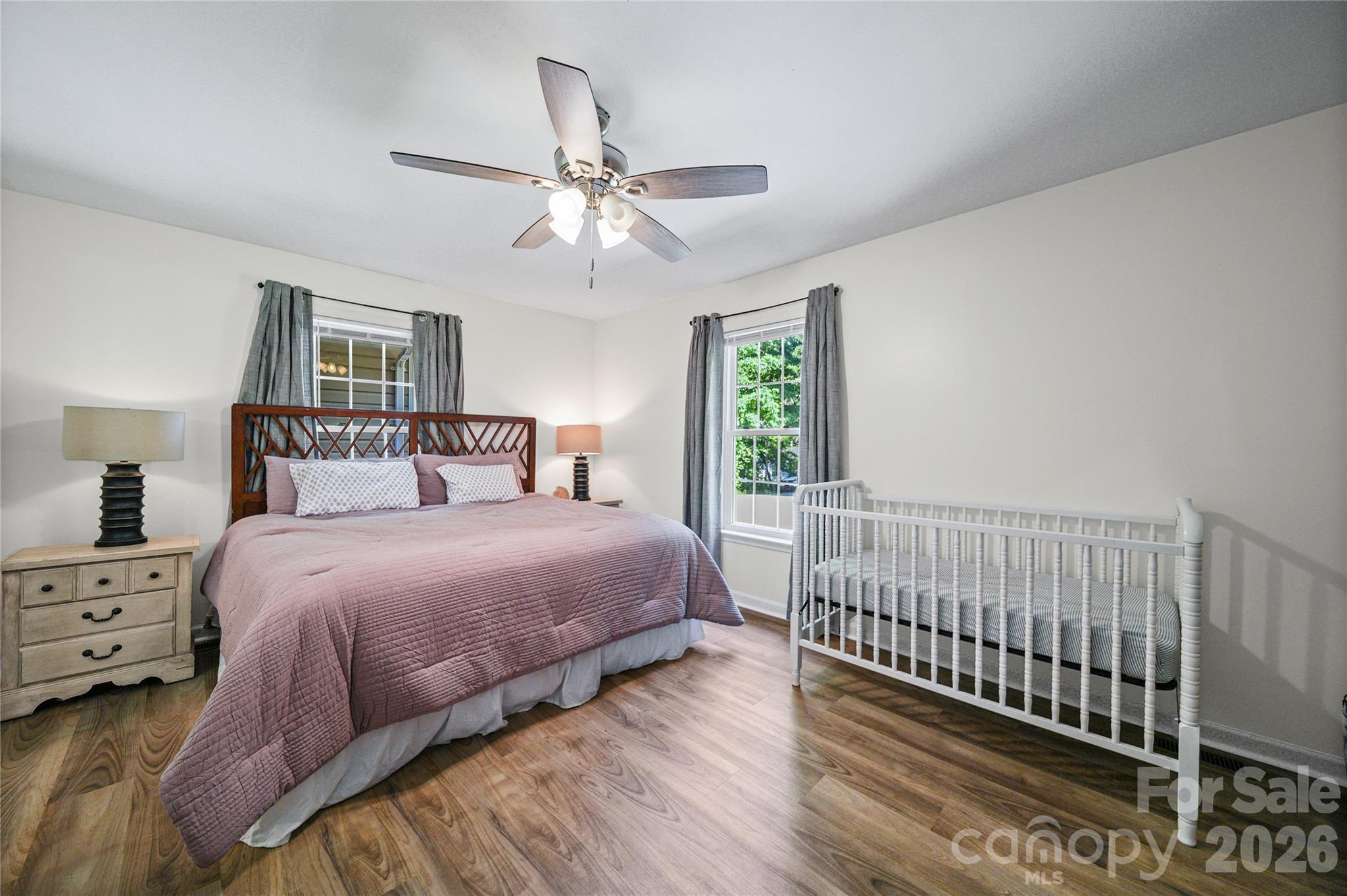 39328 Holly Ridge Road — New London