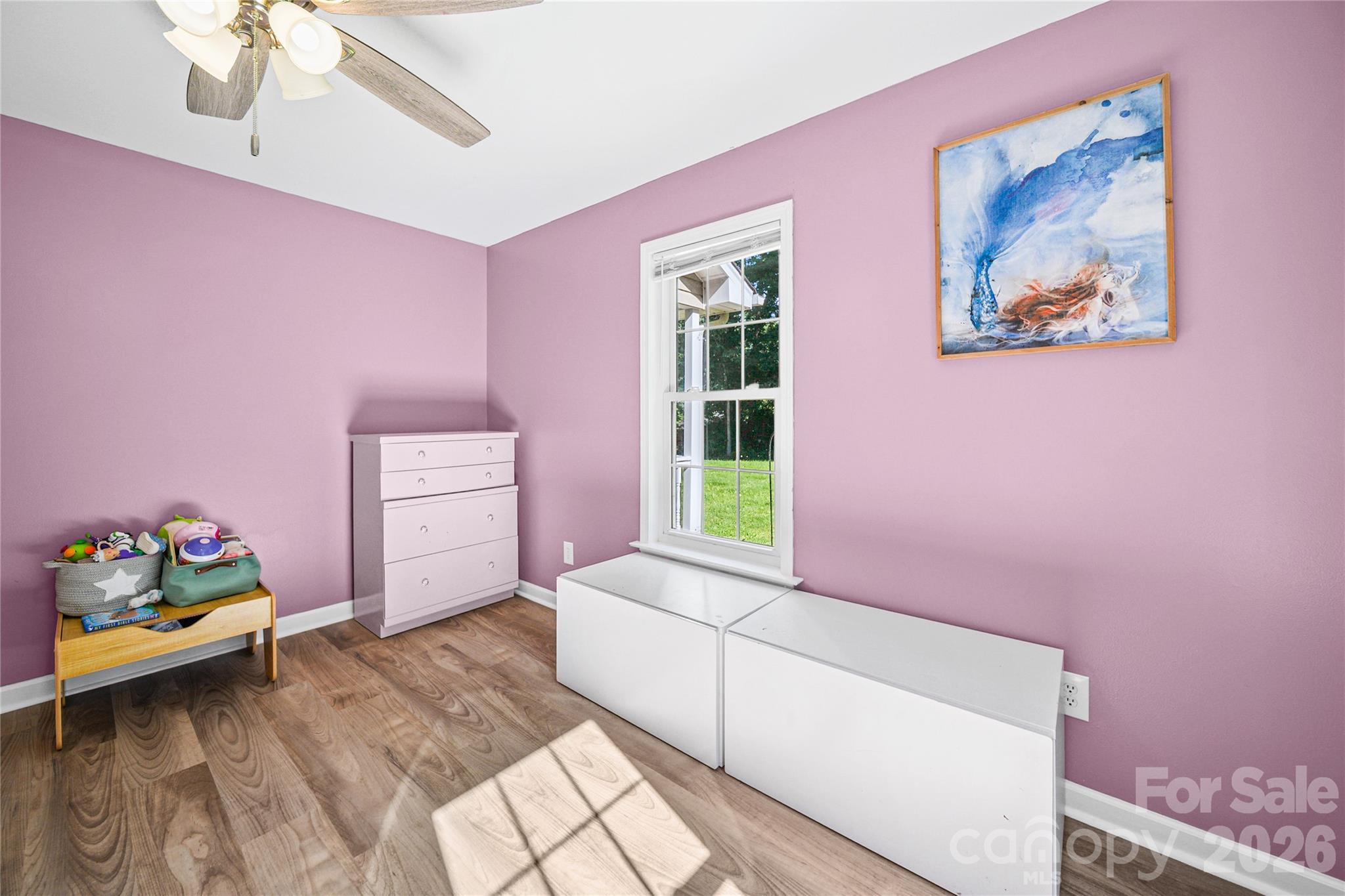 39328 Holly Ridge Road — New London
