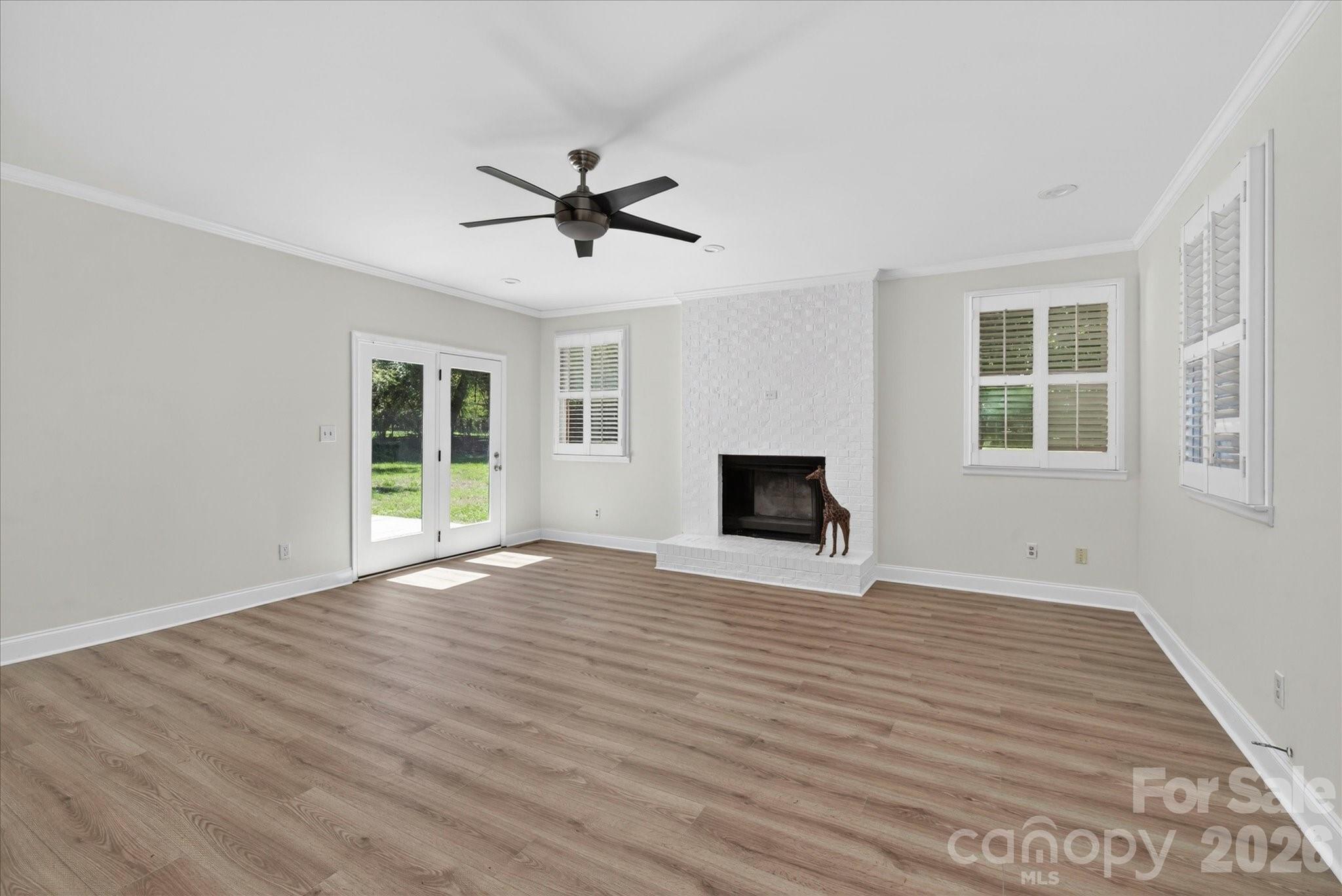 2645 Walker Road — Matthews