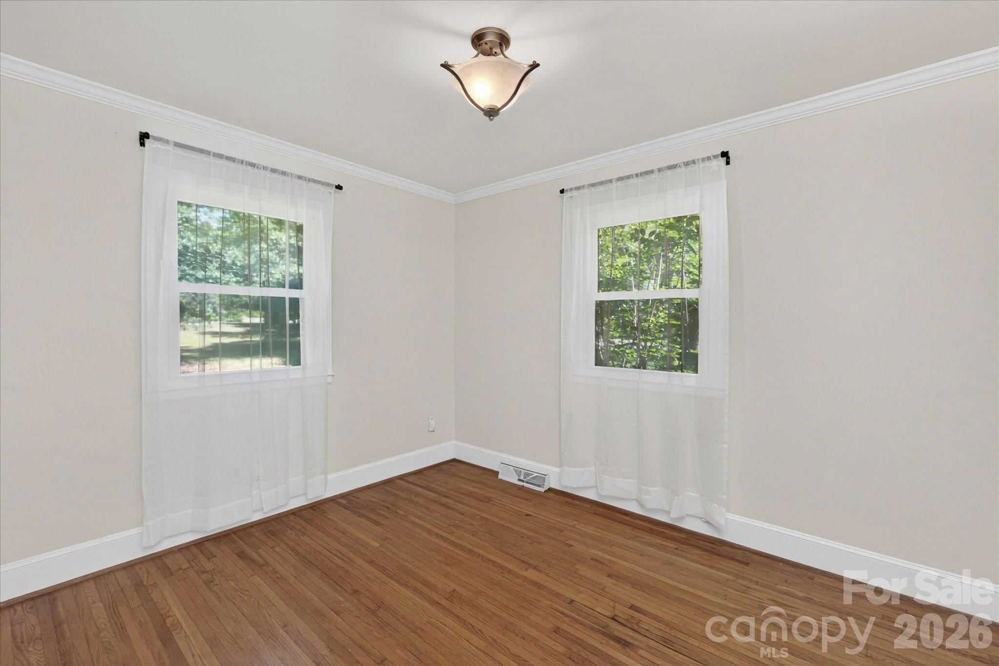 2645 Walker Road — Matthews