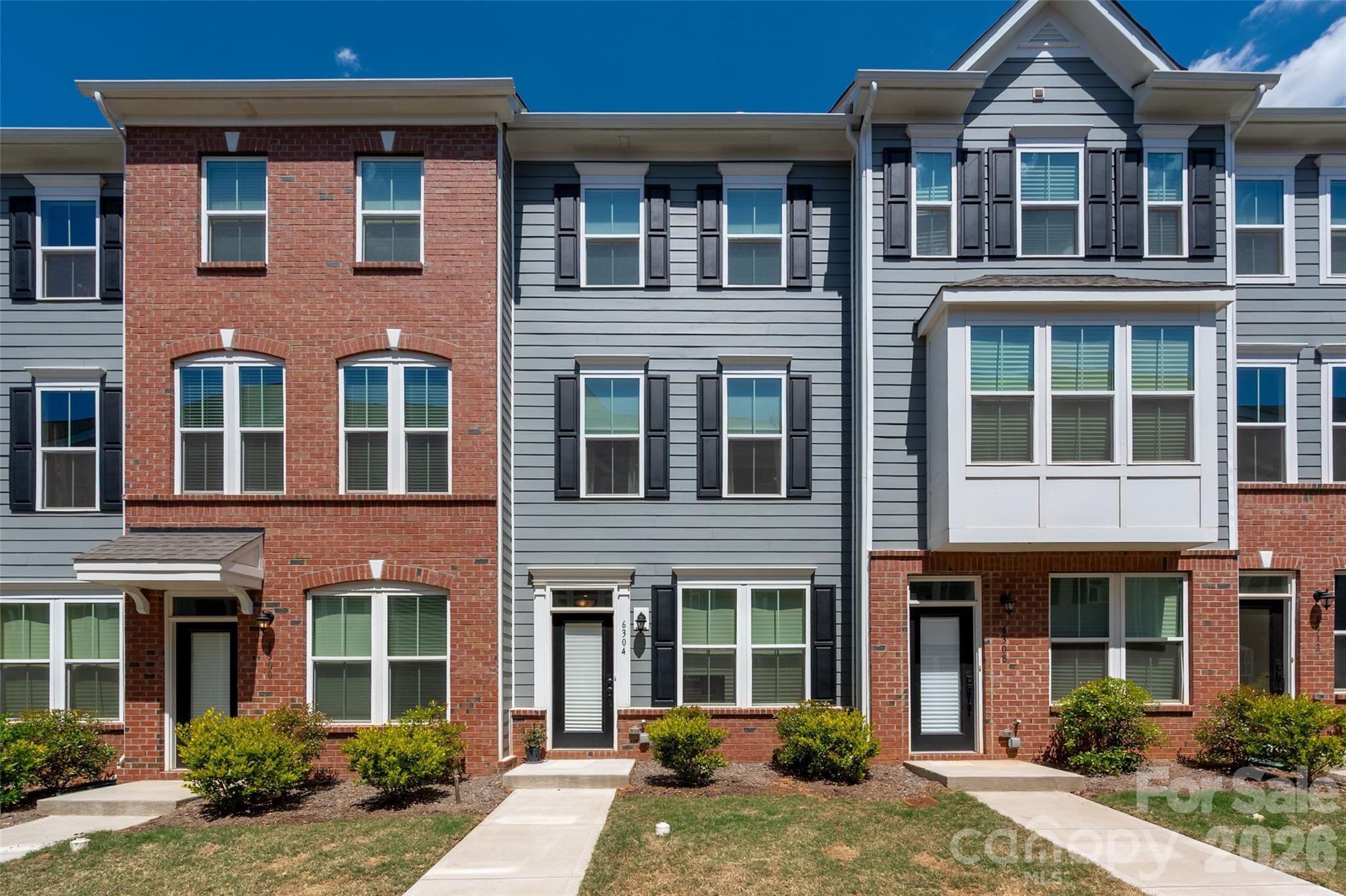 6304 Cleburne Court — Charlotte