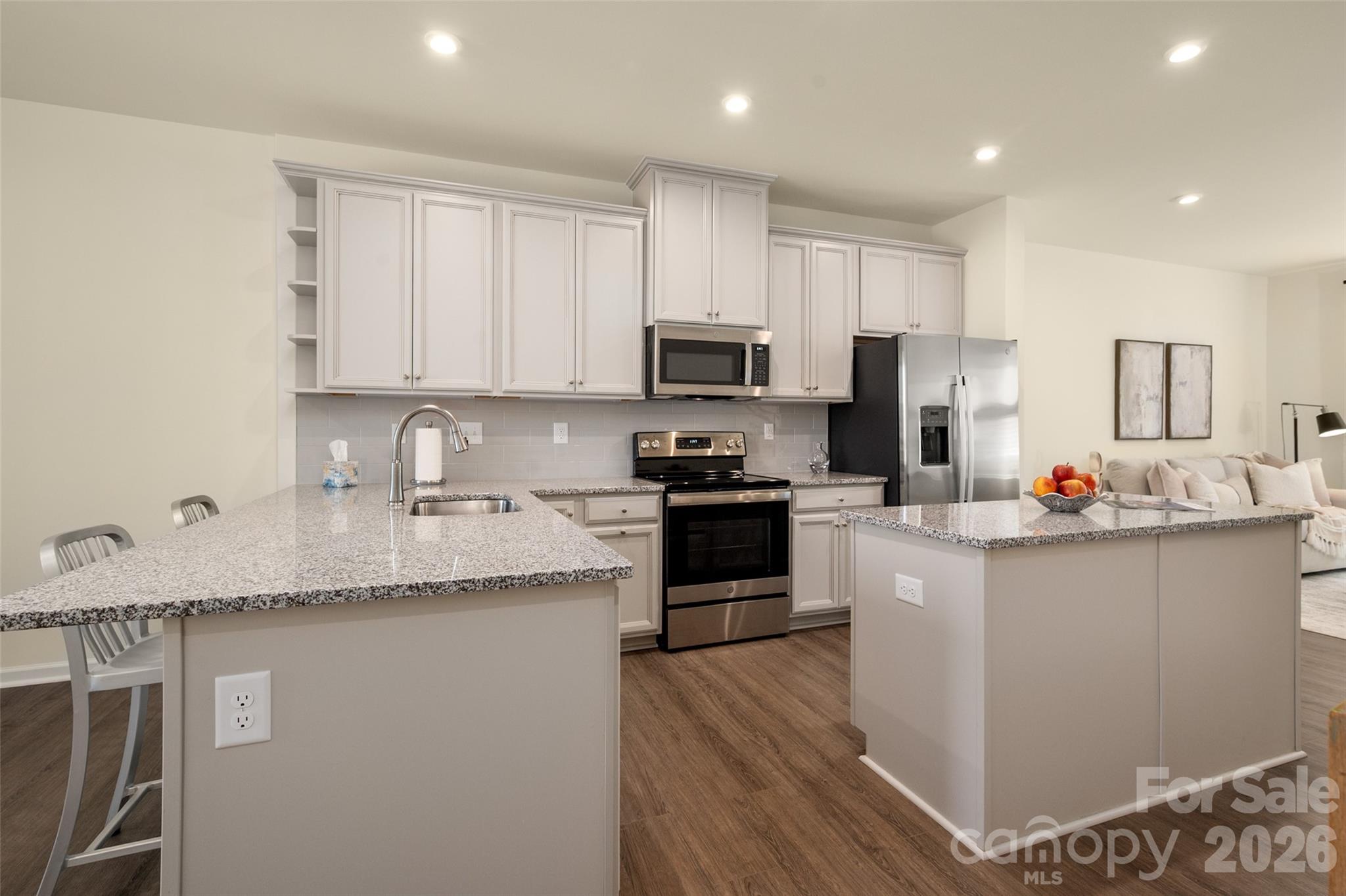 6304 Cleburne Court — Charlotte