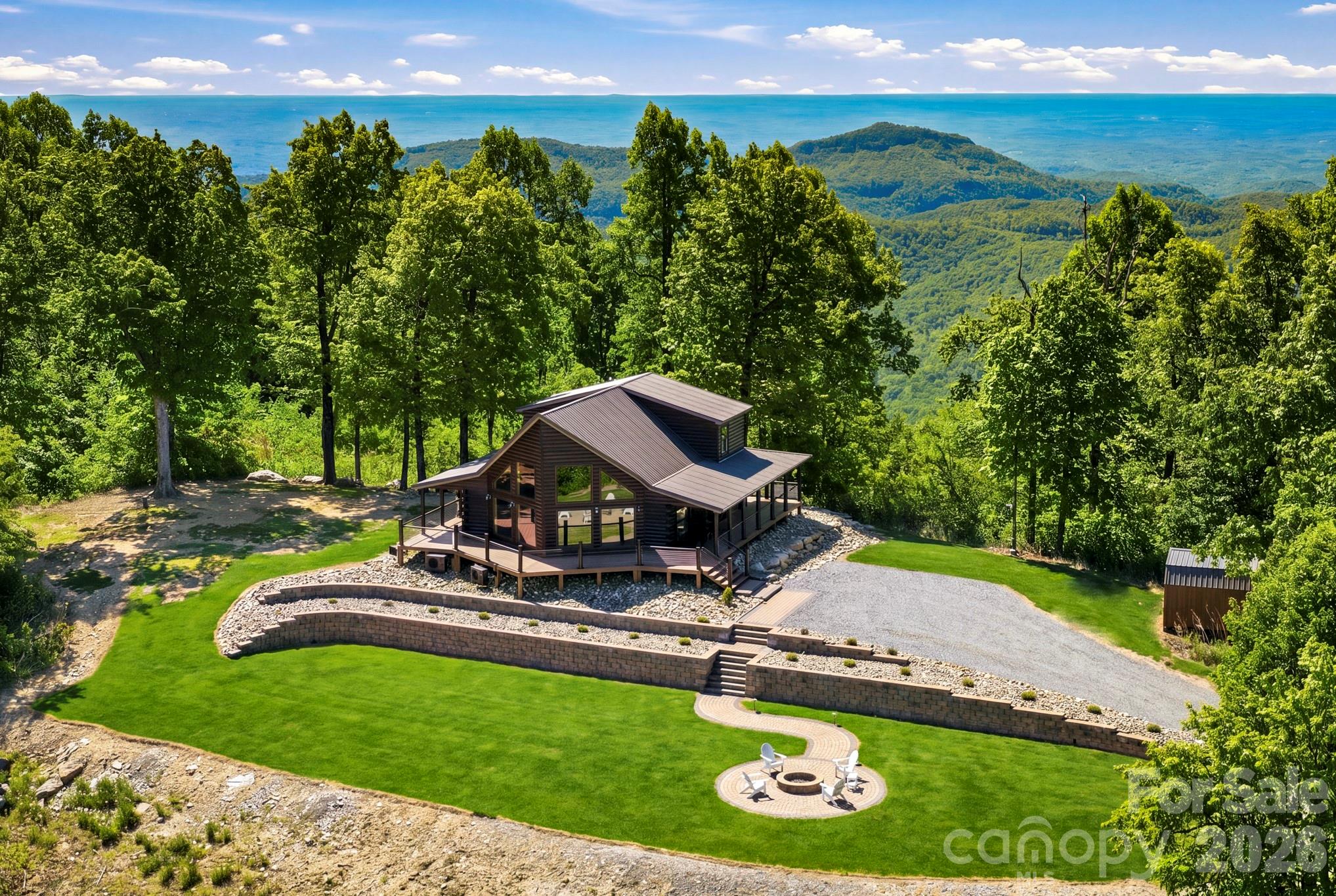 139 High Cliffs Trail — Black Mountain