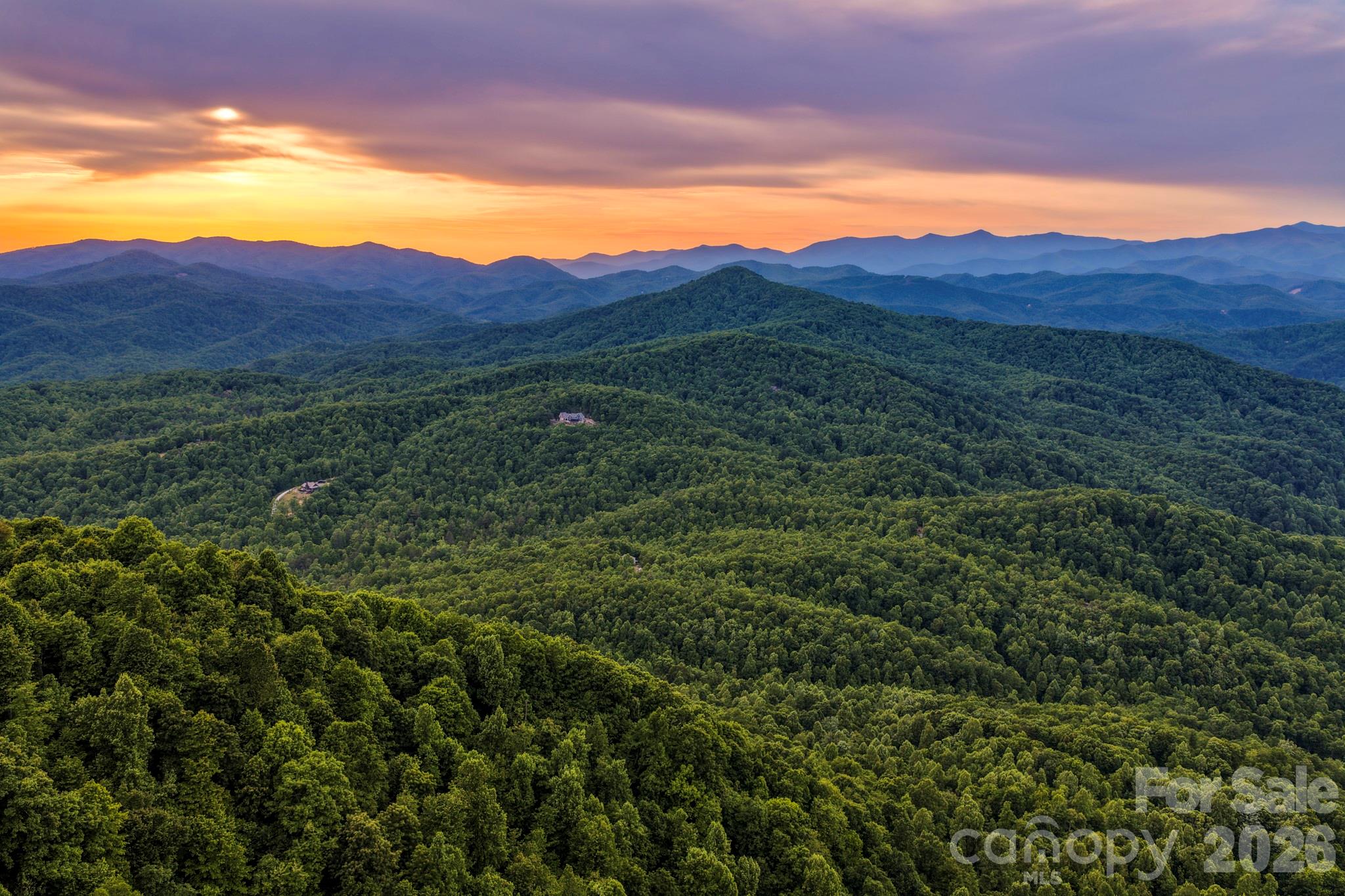 139 High Cliffs Trail — Black Mountain
