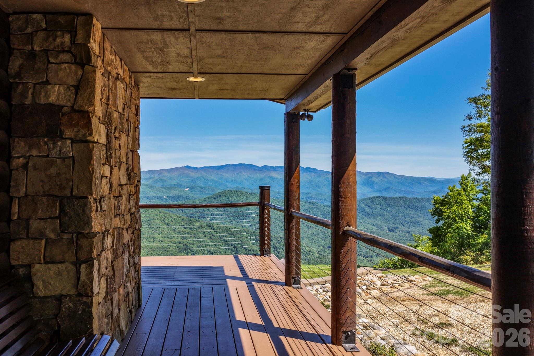 139 High Cliffs Trail — Black Mountain