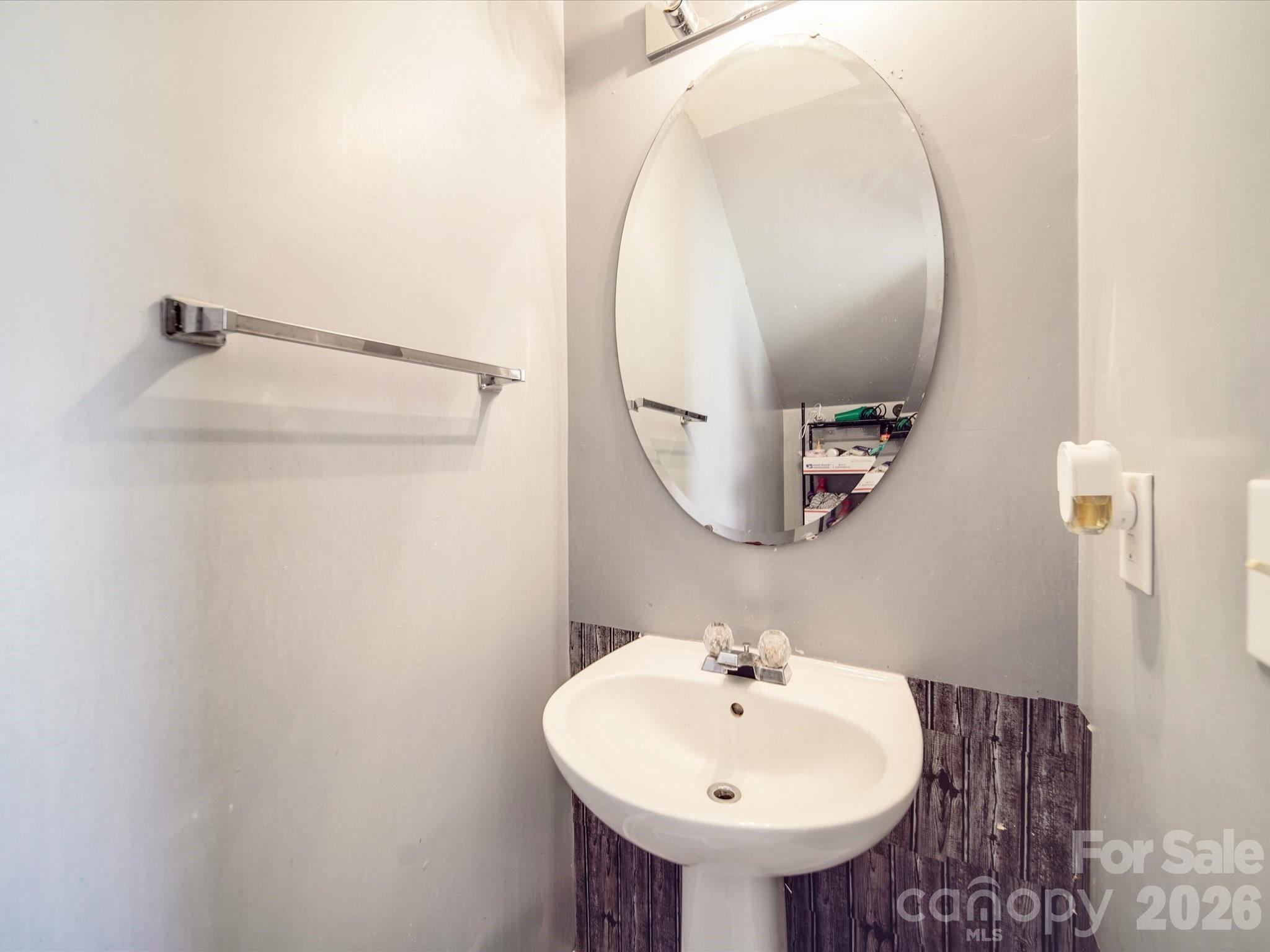 5414 Peachwood Drive — Charlotte