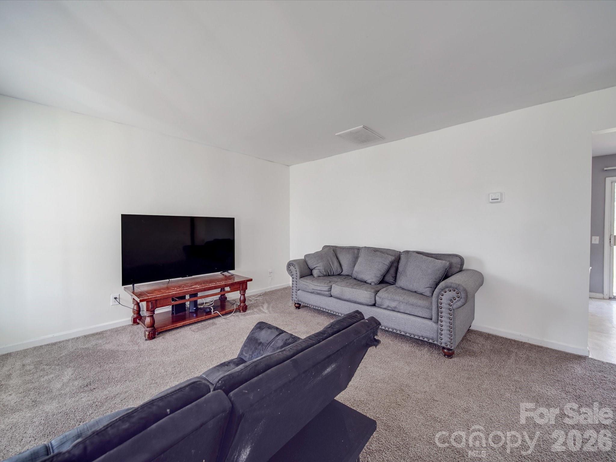 5414 Peachwood Drive — Charlotte