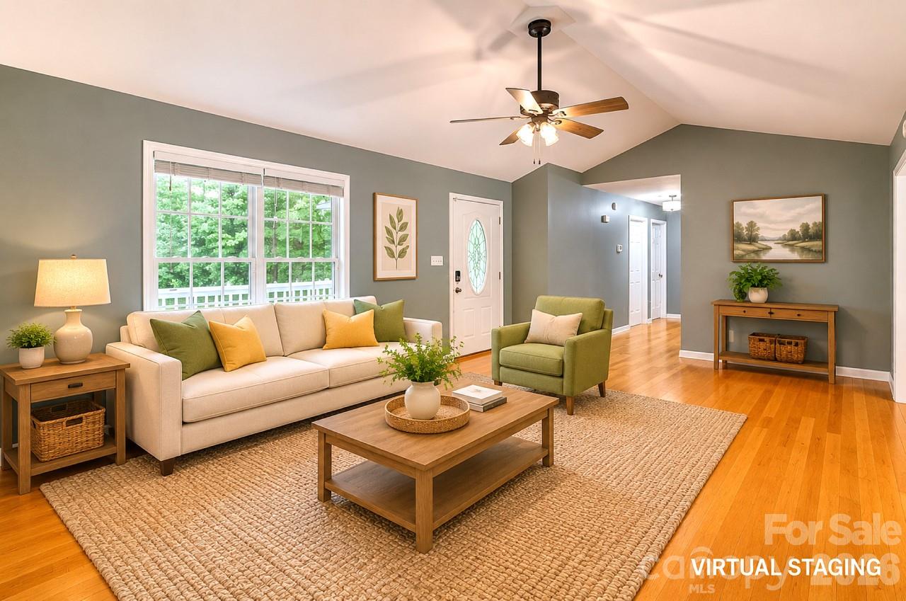 255 Tanager Drive — York