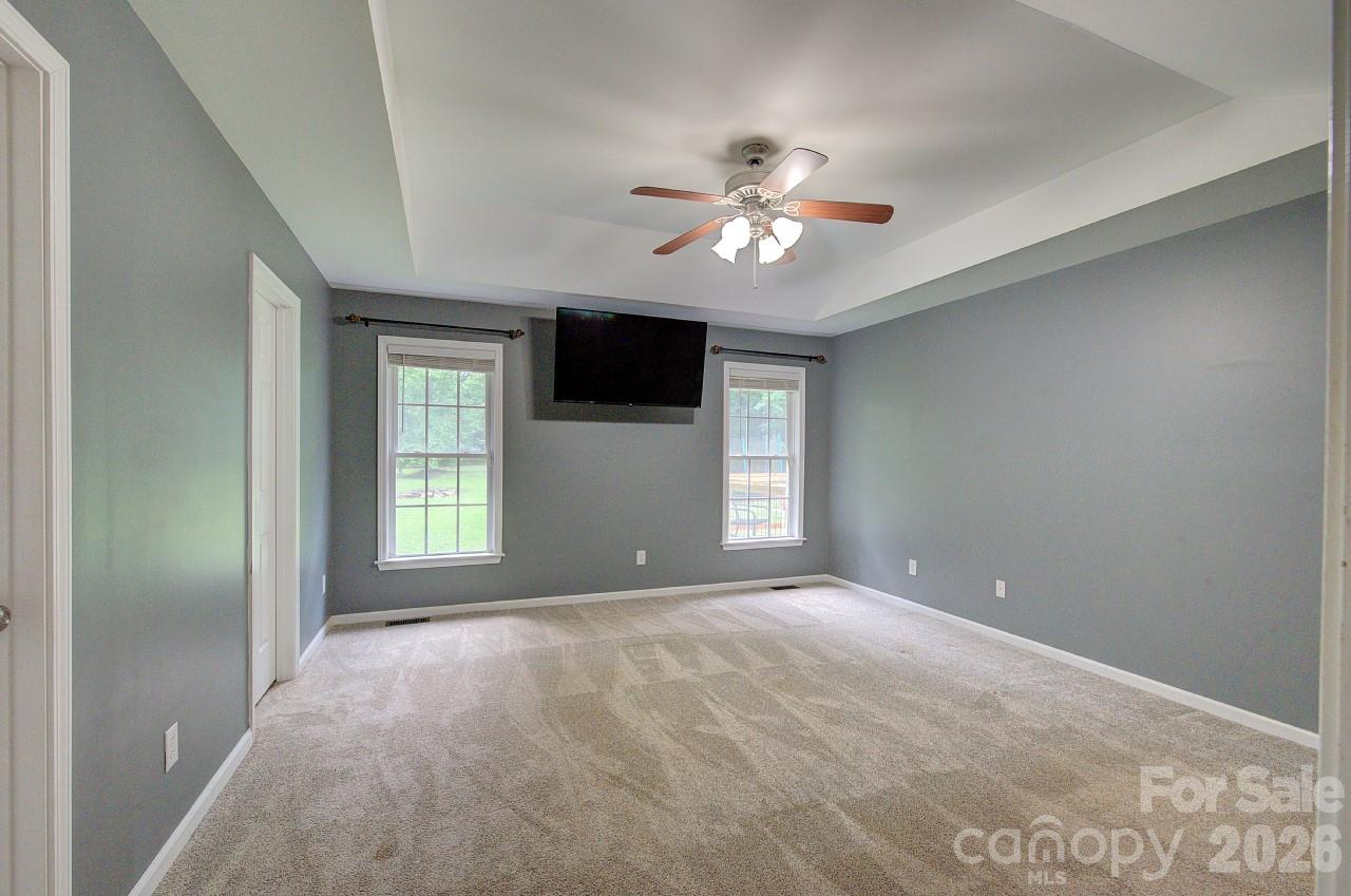 255 Tanager Drive — York