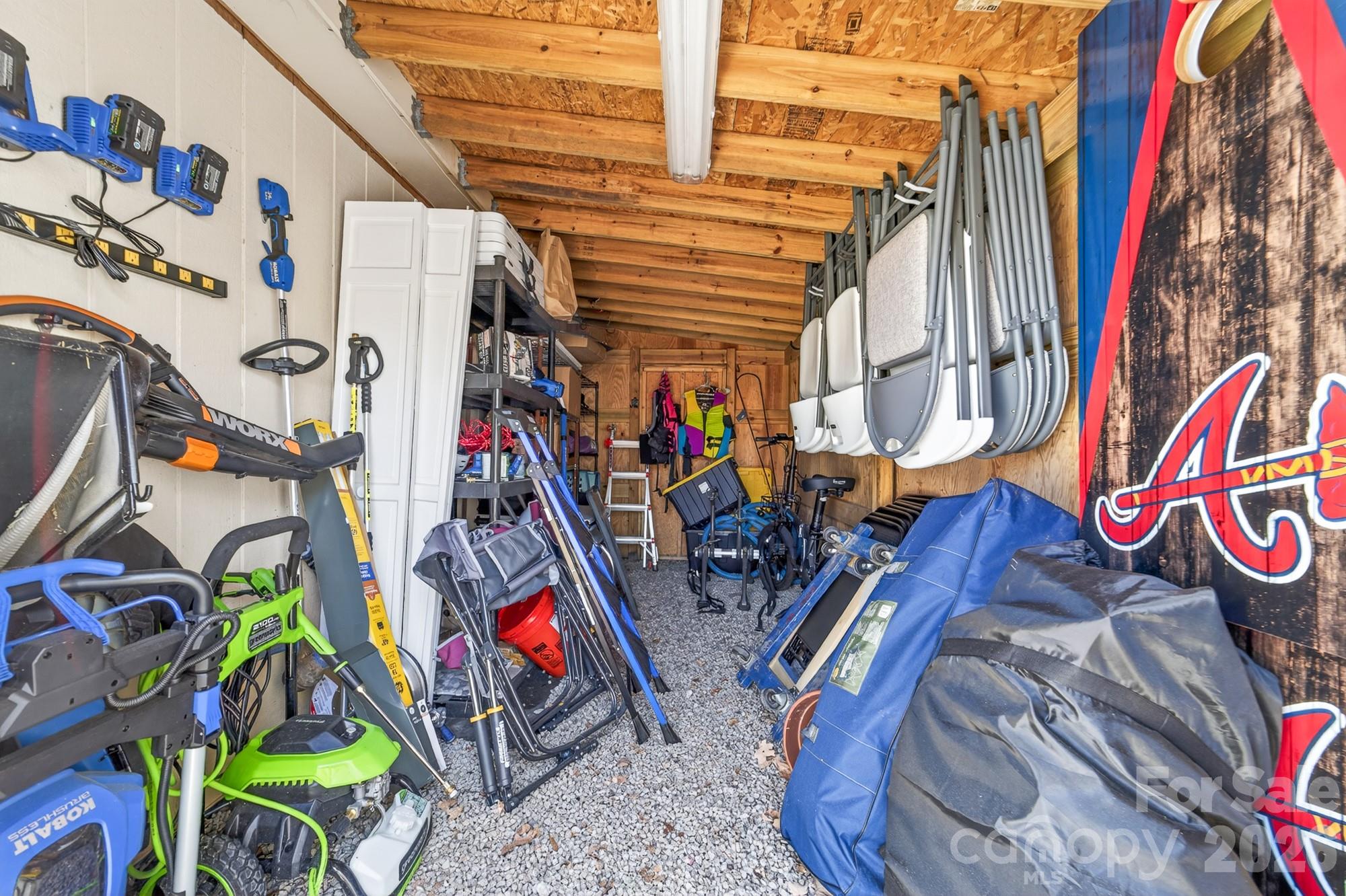2402 Malotte Lane — Gastonia