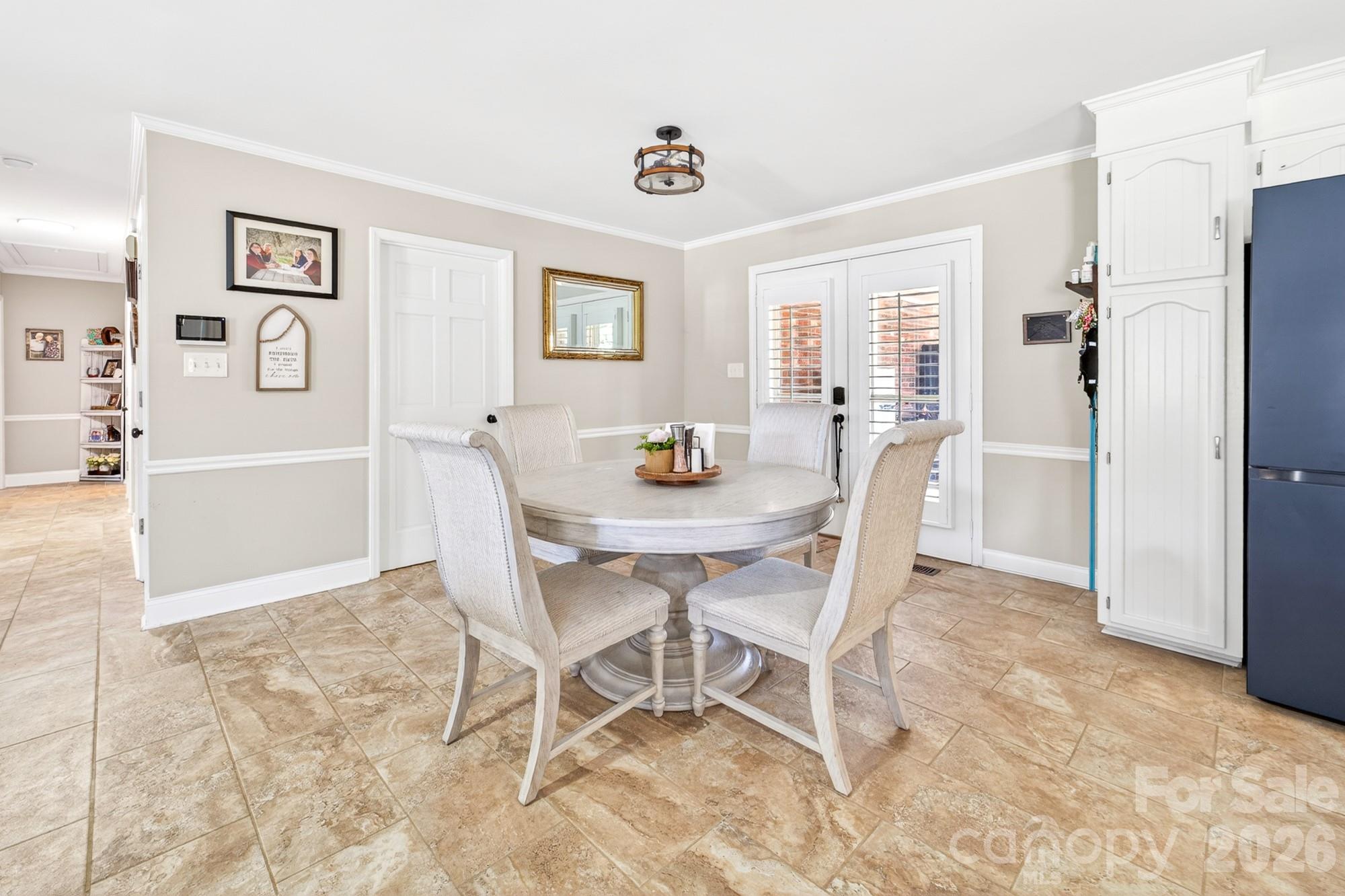 2402 Malotte Lane — Gastonia
