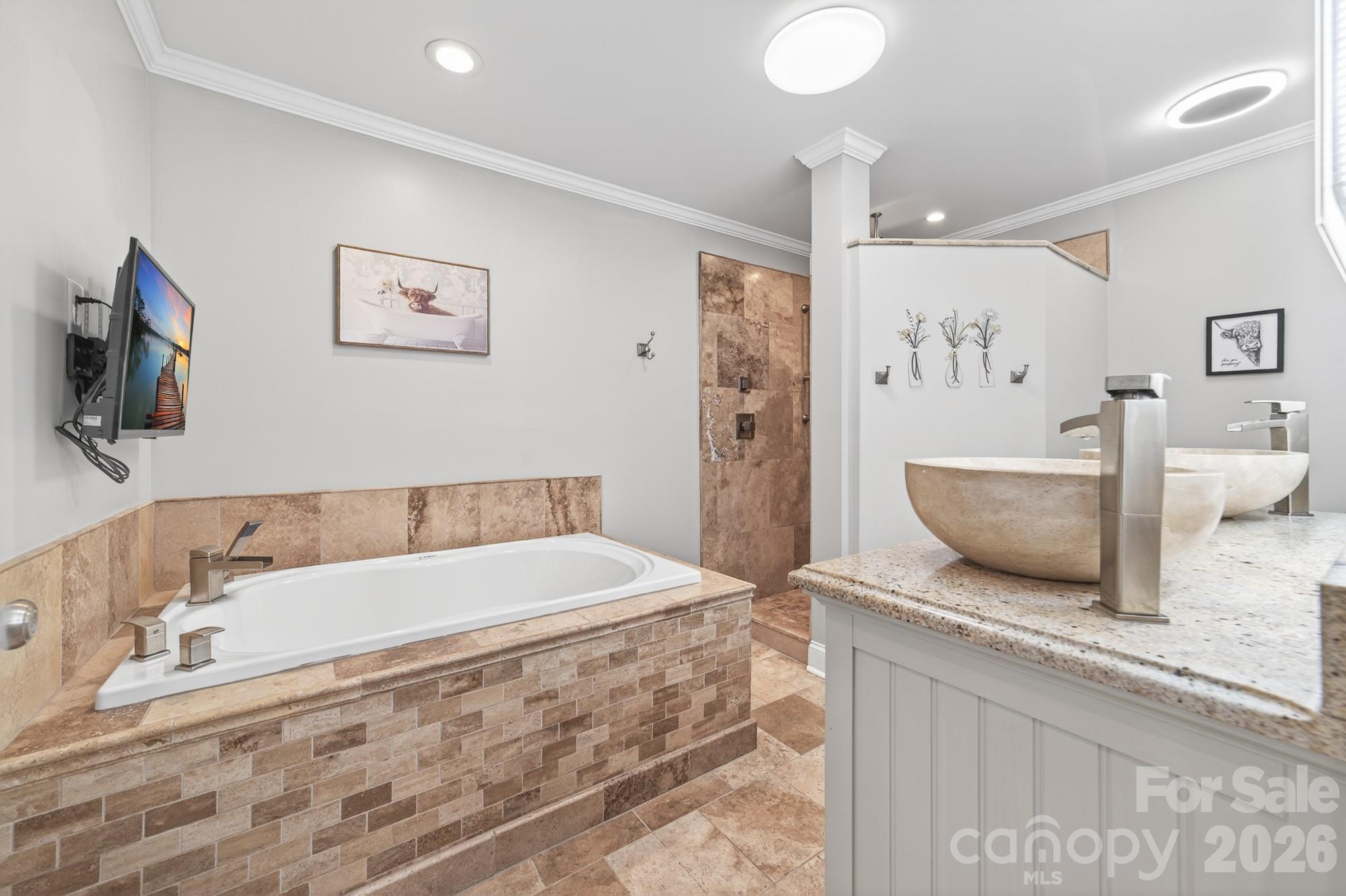 2402 Malotte Lane — Gastonia