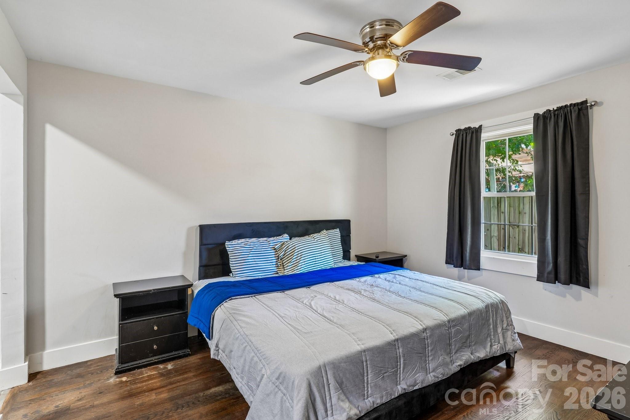 1824 Double Oaks Road — Charlotte