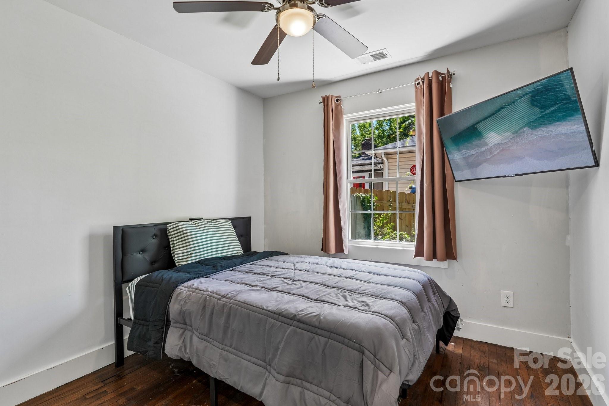 1824 Double Oaks Road — Charlotte