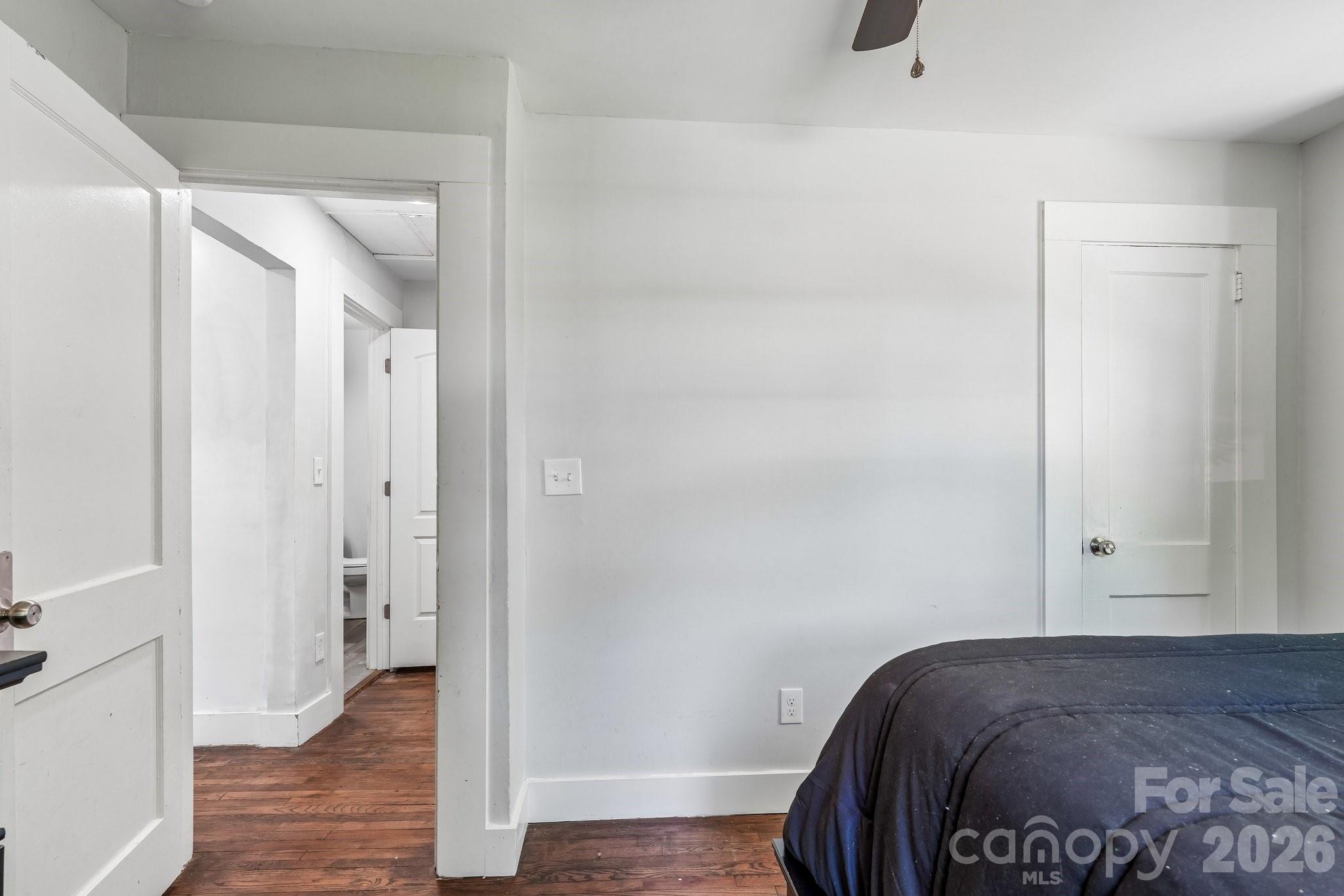 1824 Double Oaks Road — Charlotte