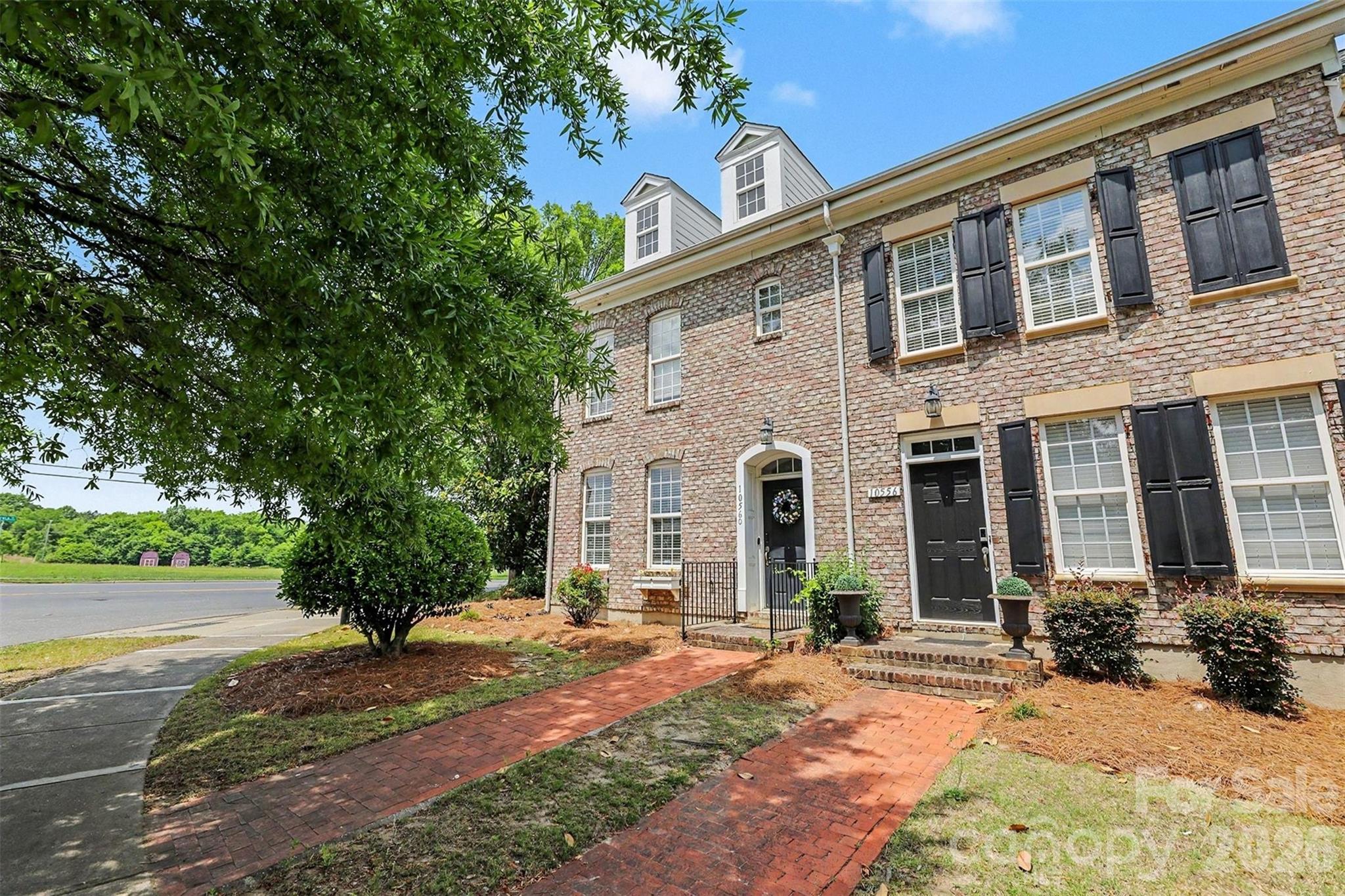 10560 Rocky Ford Club Road — Charlotte