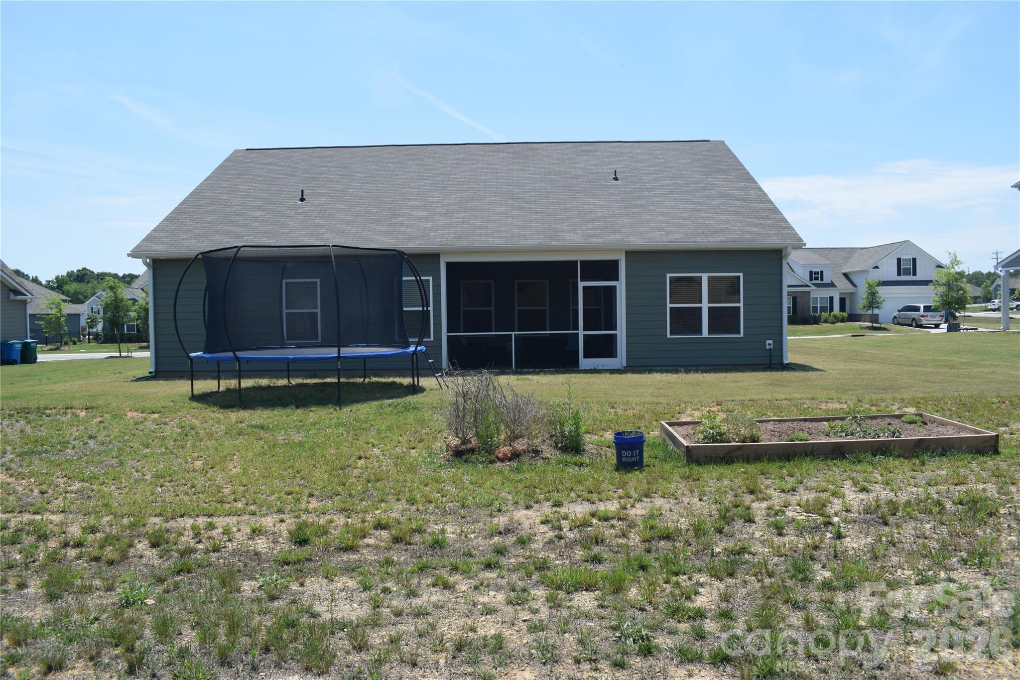6135 Busch Way — Midland