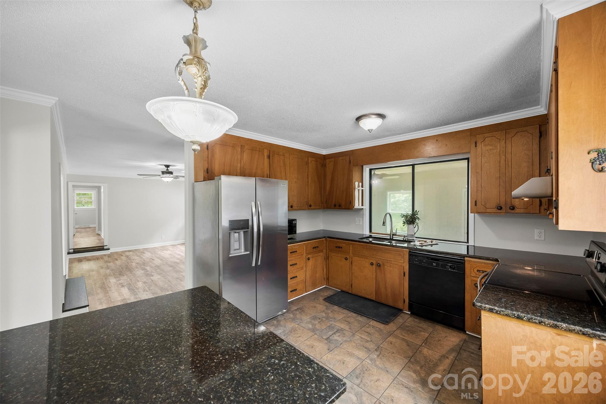 22 Forest Hill Road — Belmont