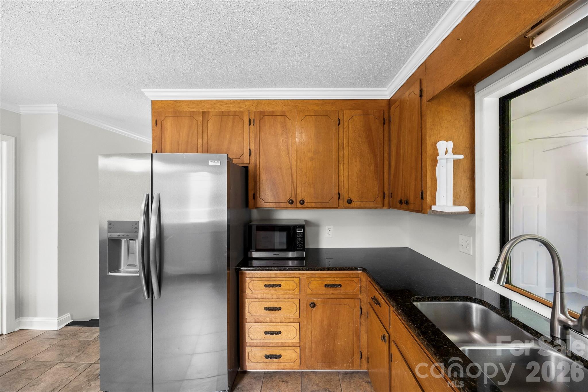 22 Forest Hill Road — Belmont