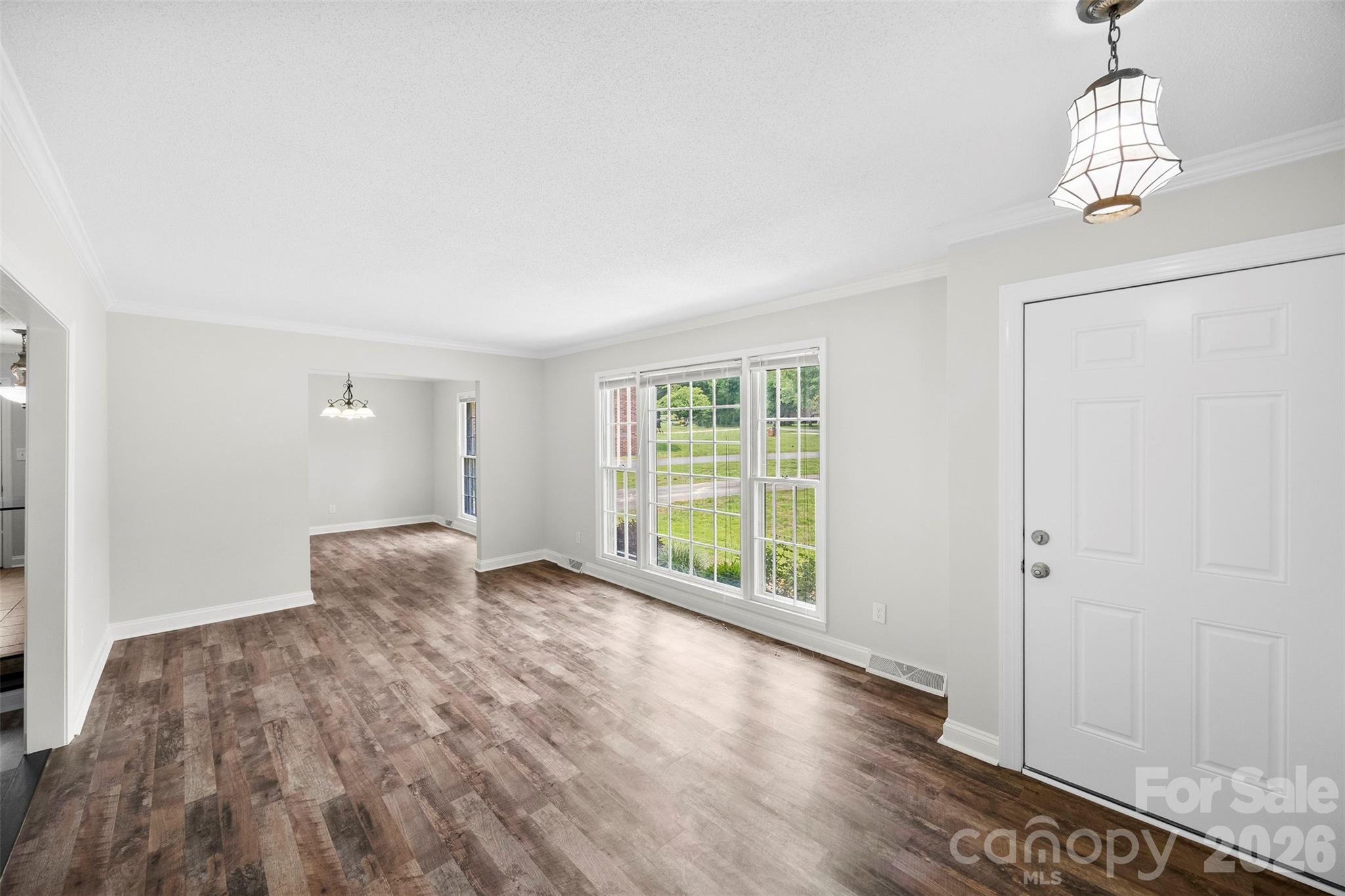 22 Forest Hill Road — Belmont