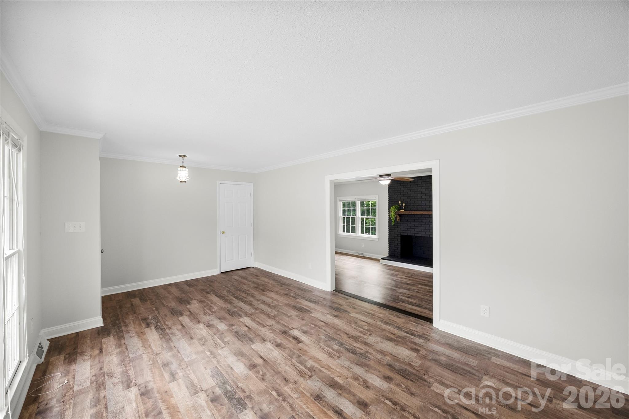 22 Forest Hill Road — Belmont