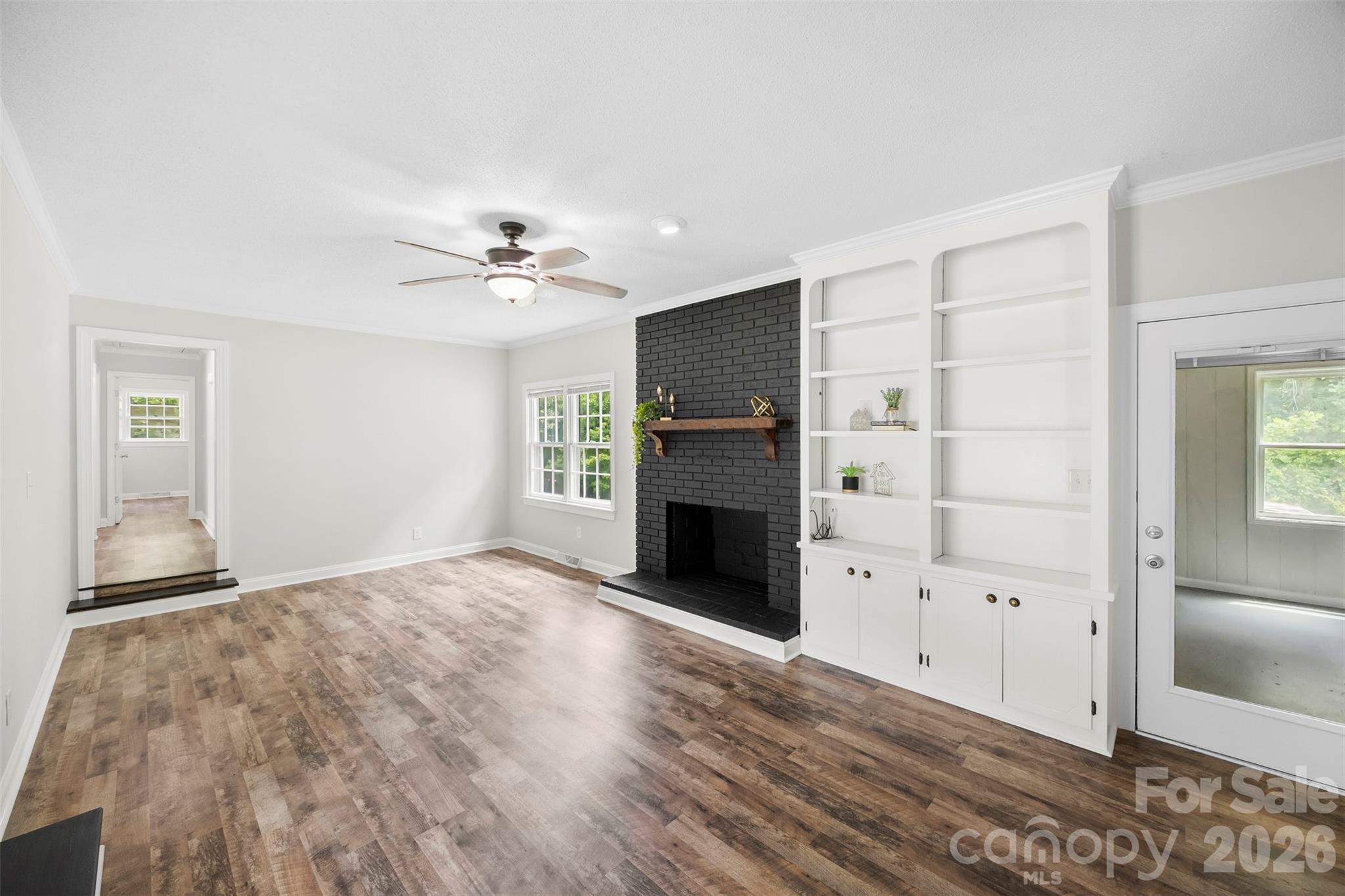 22 Forest Hill Road — Belmont