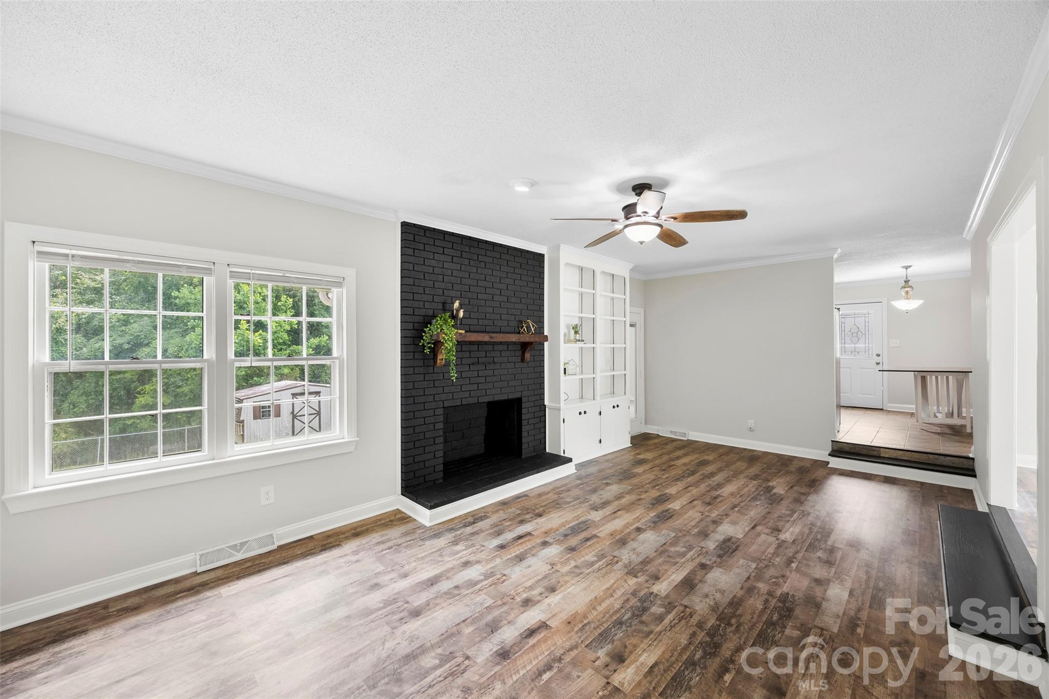 22 Forest Hill Road — Belmont