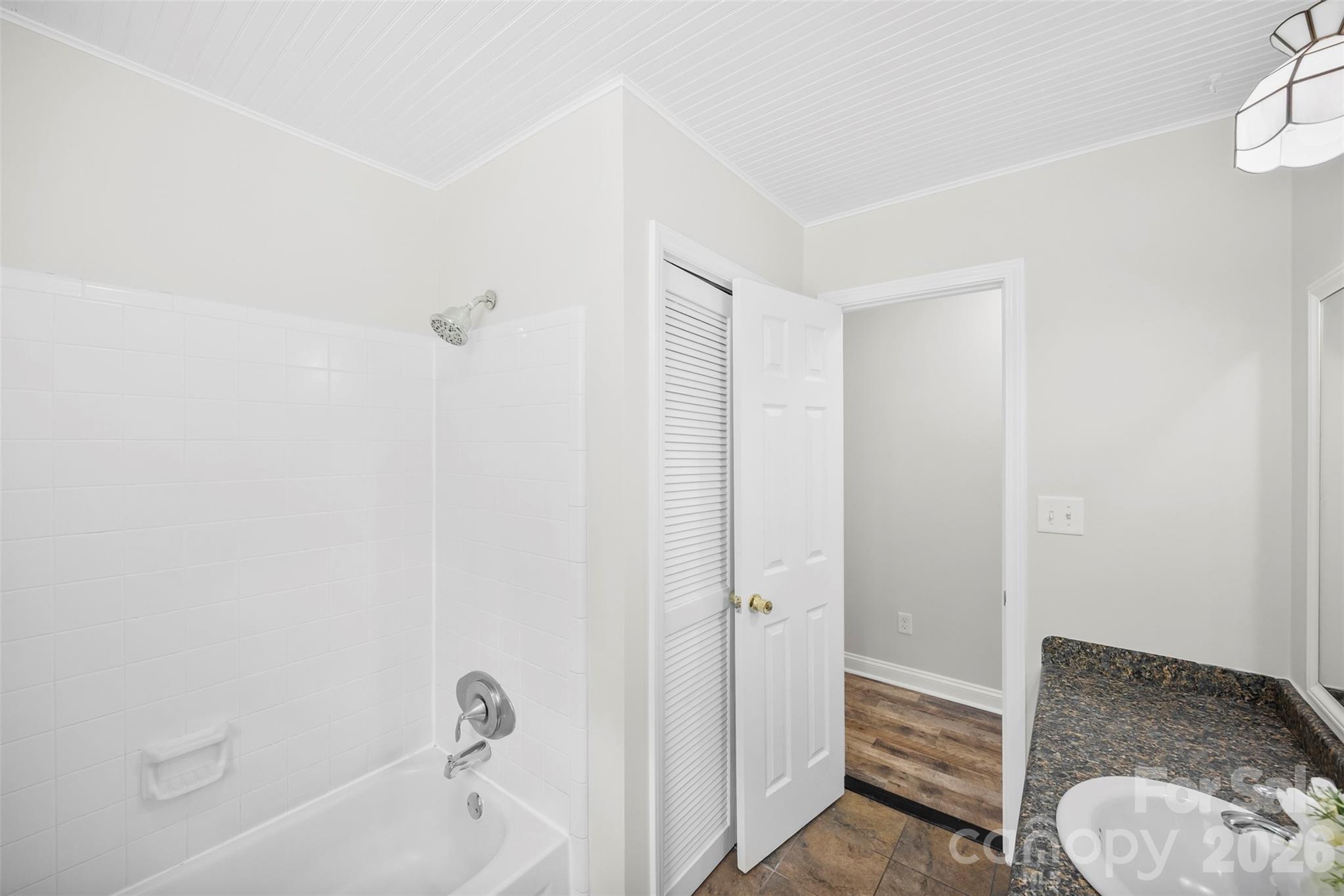 22 Forest Hill Road — Belmont