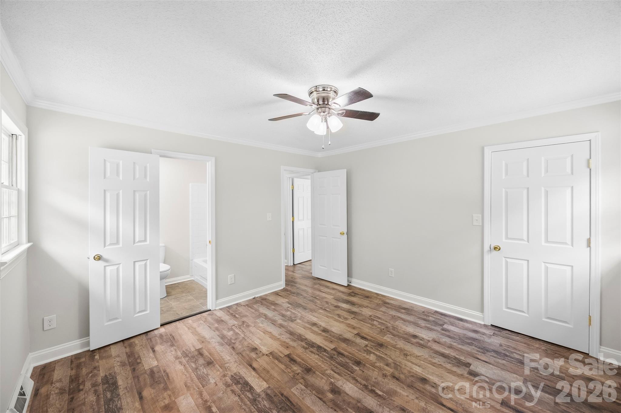 22 Forest Hill Road — Belmont