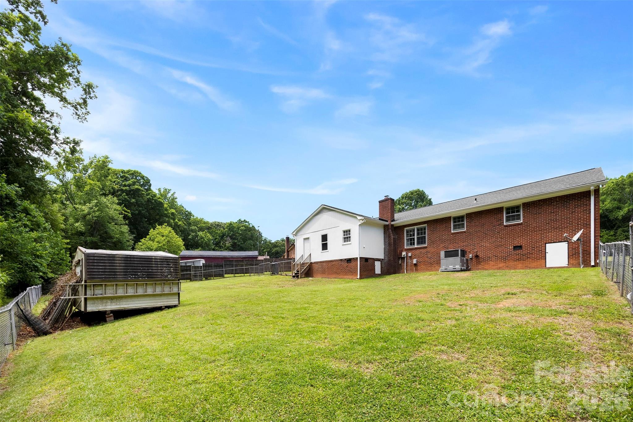22 Forest Hill Road — Belmont