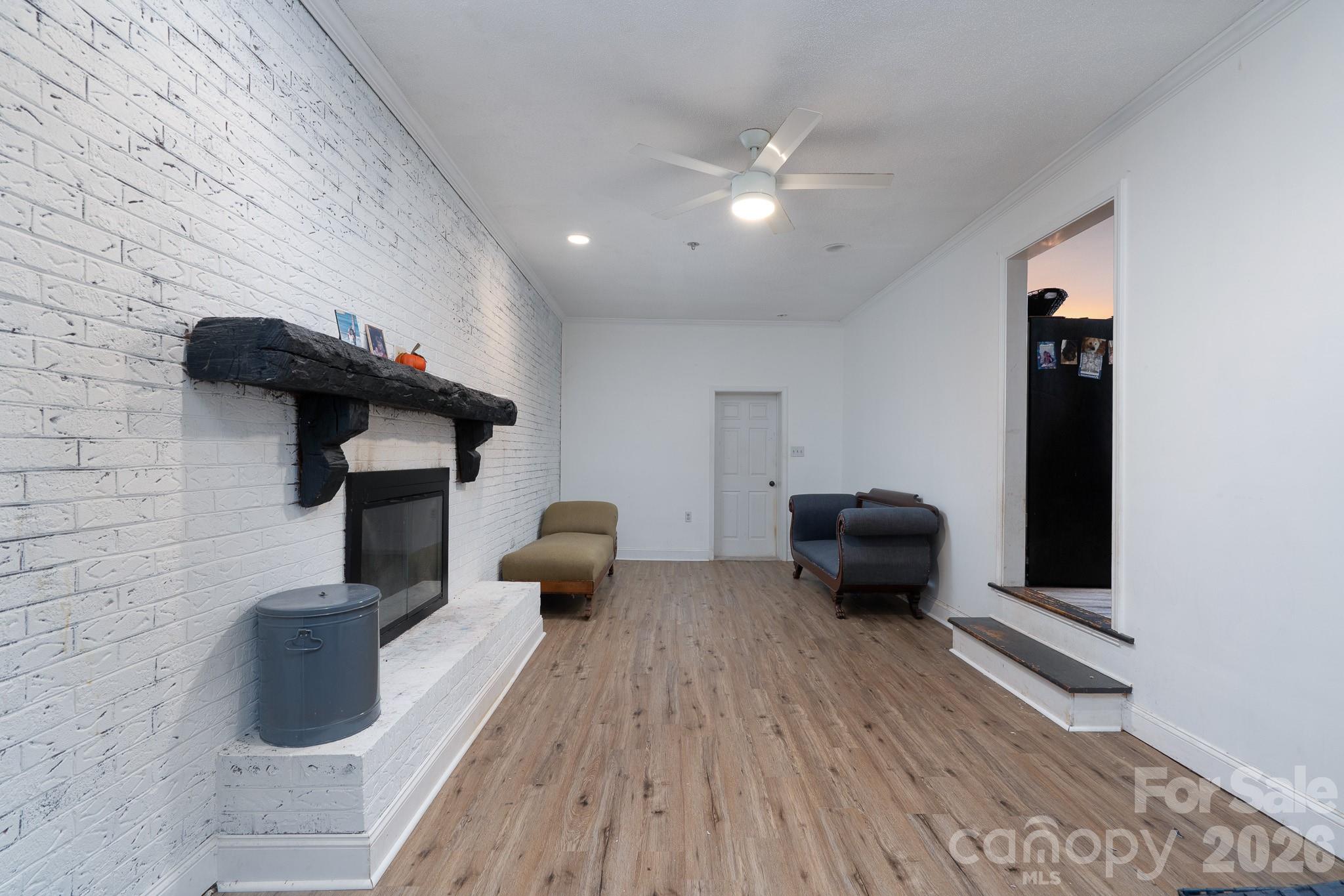 1709 Essen Lane — Gastonia
