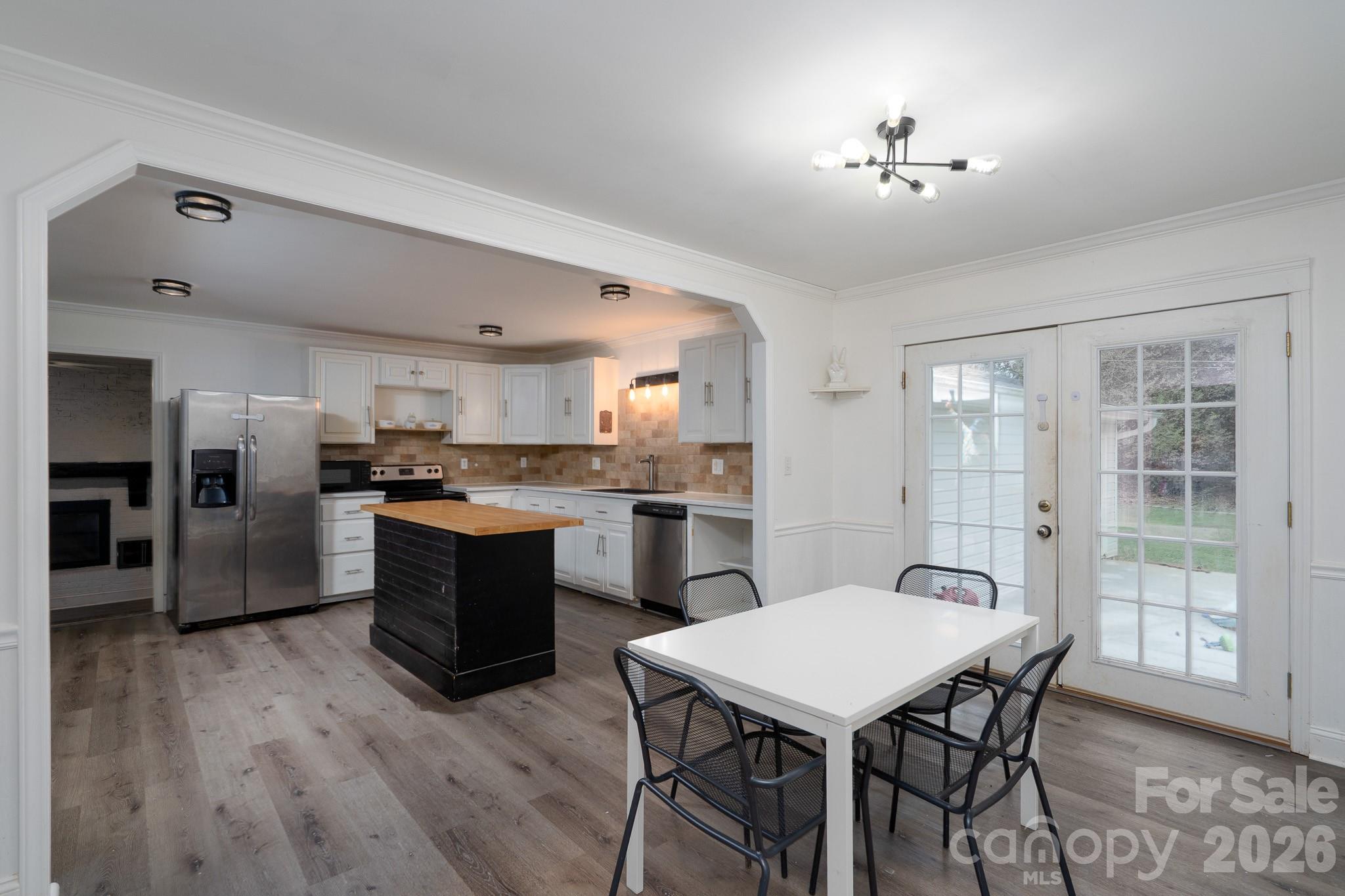 1709 Essen Lane — Gastonia
