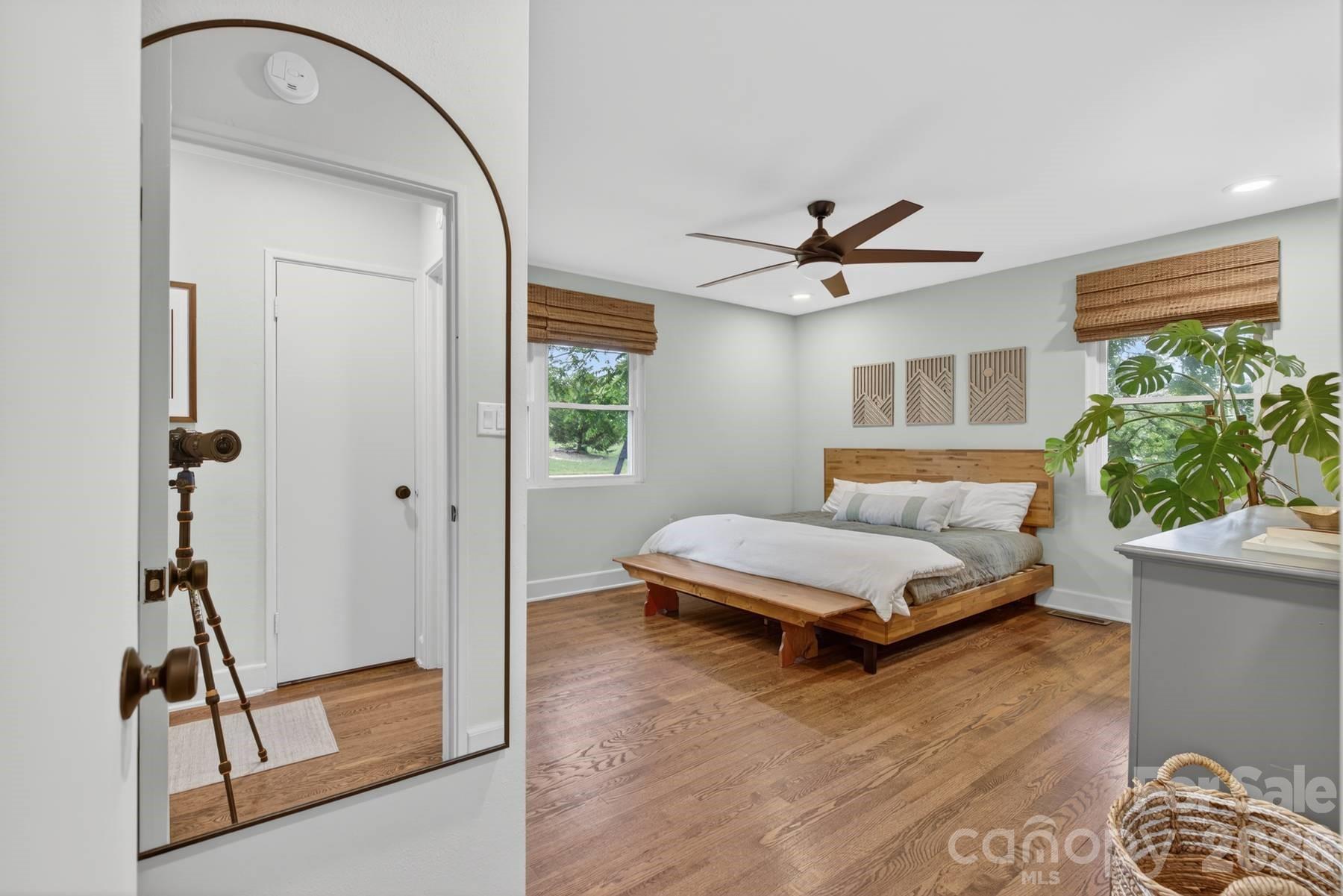 140 Dunbar Street — Bryson City