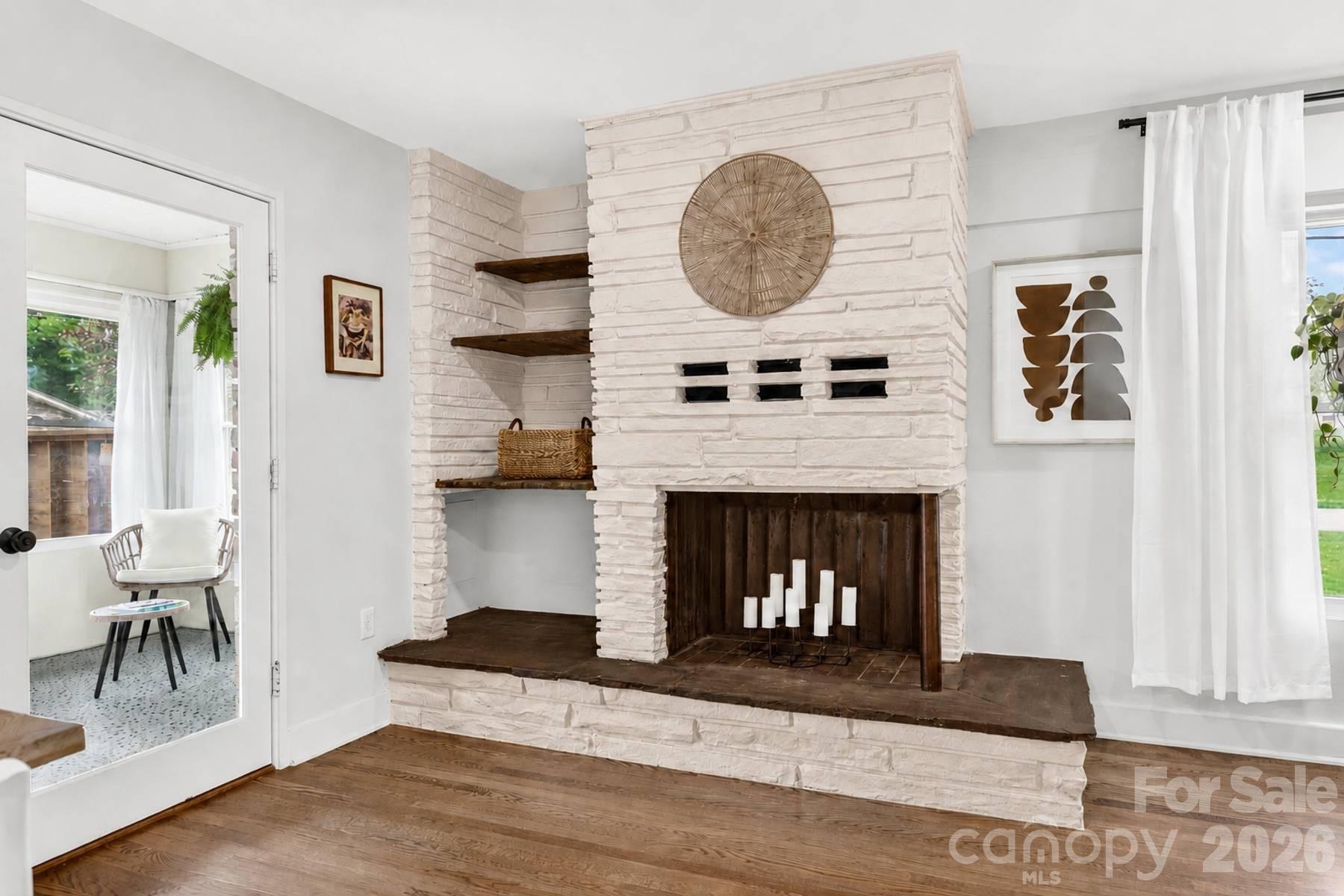 140 Dunbar Street — Bryson City